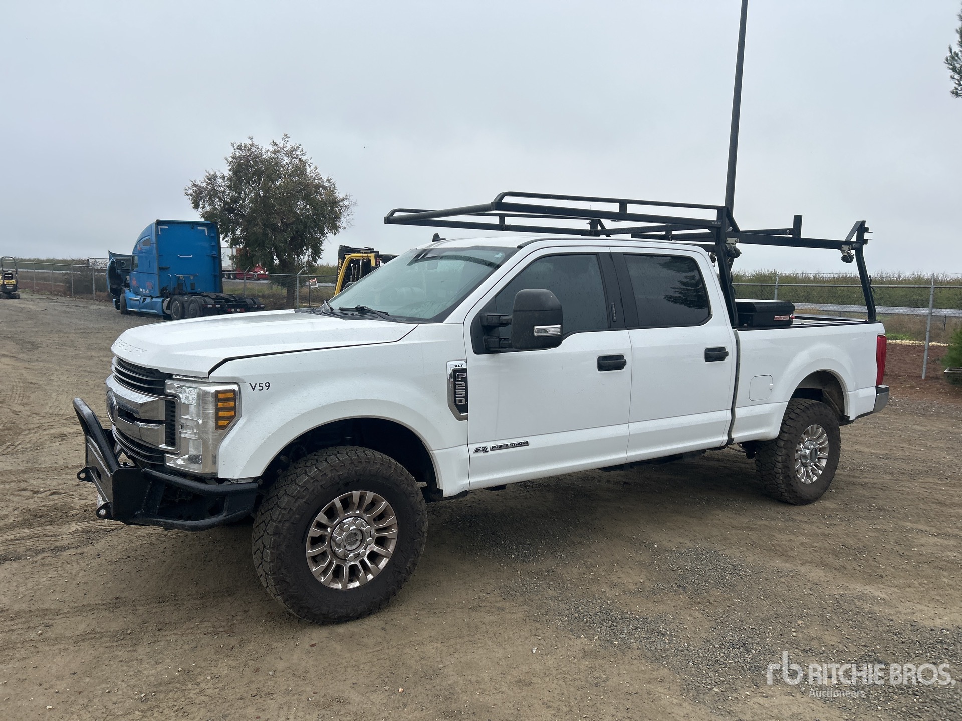 General Appearance with Picture, Left Front Corner