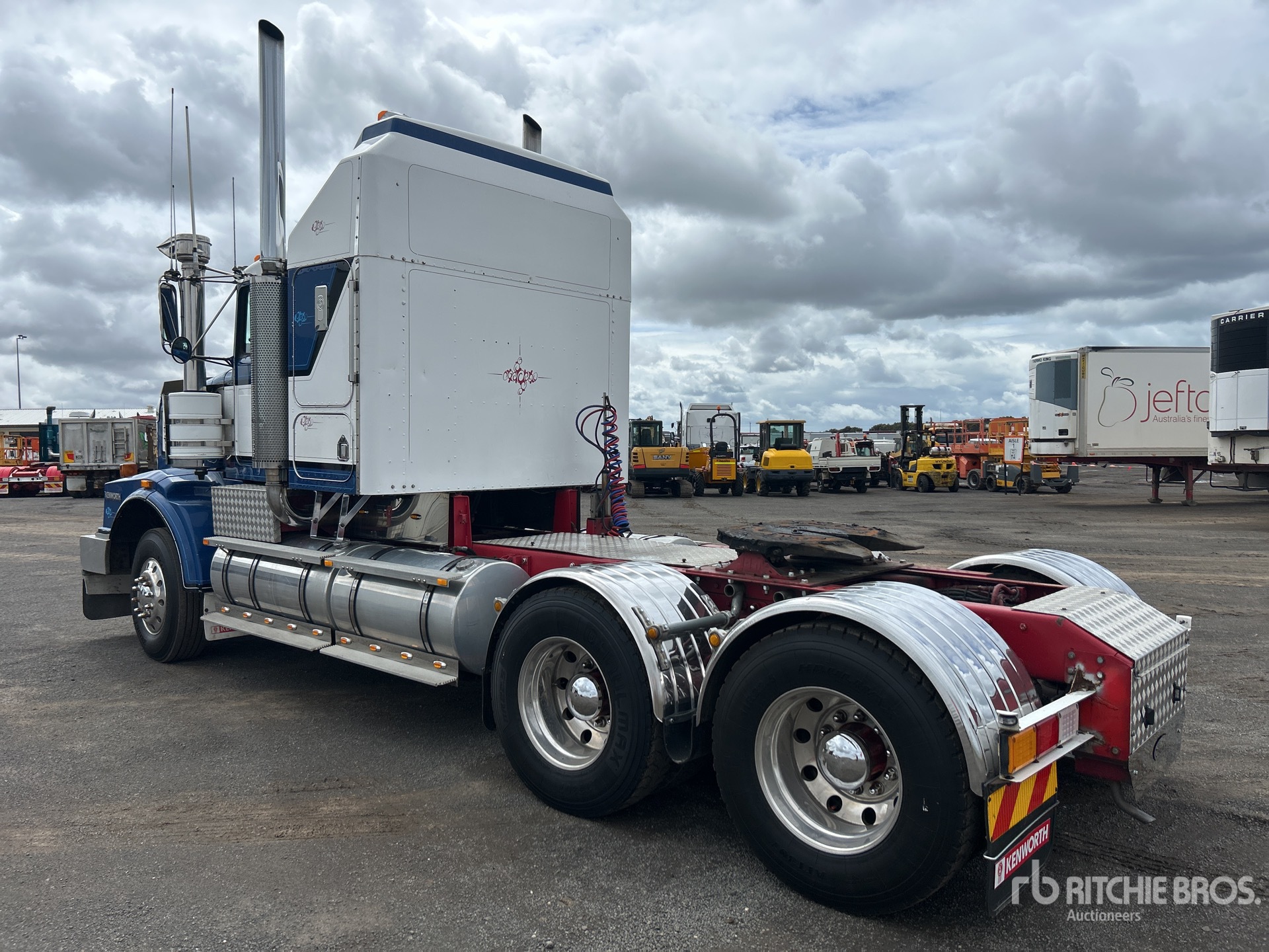 General Appearance with Image, coin arrière droit