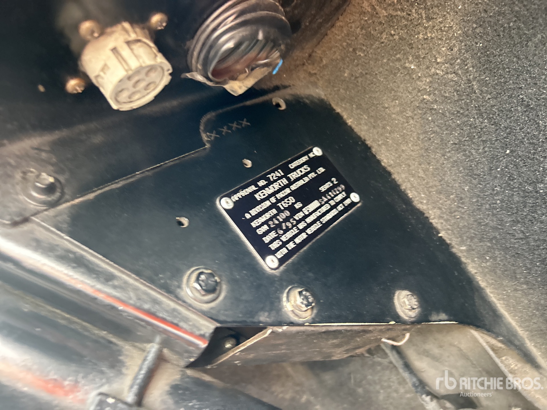 General Appearance with Numéro de série/Numéro d'identification du véhicule automobile