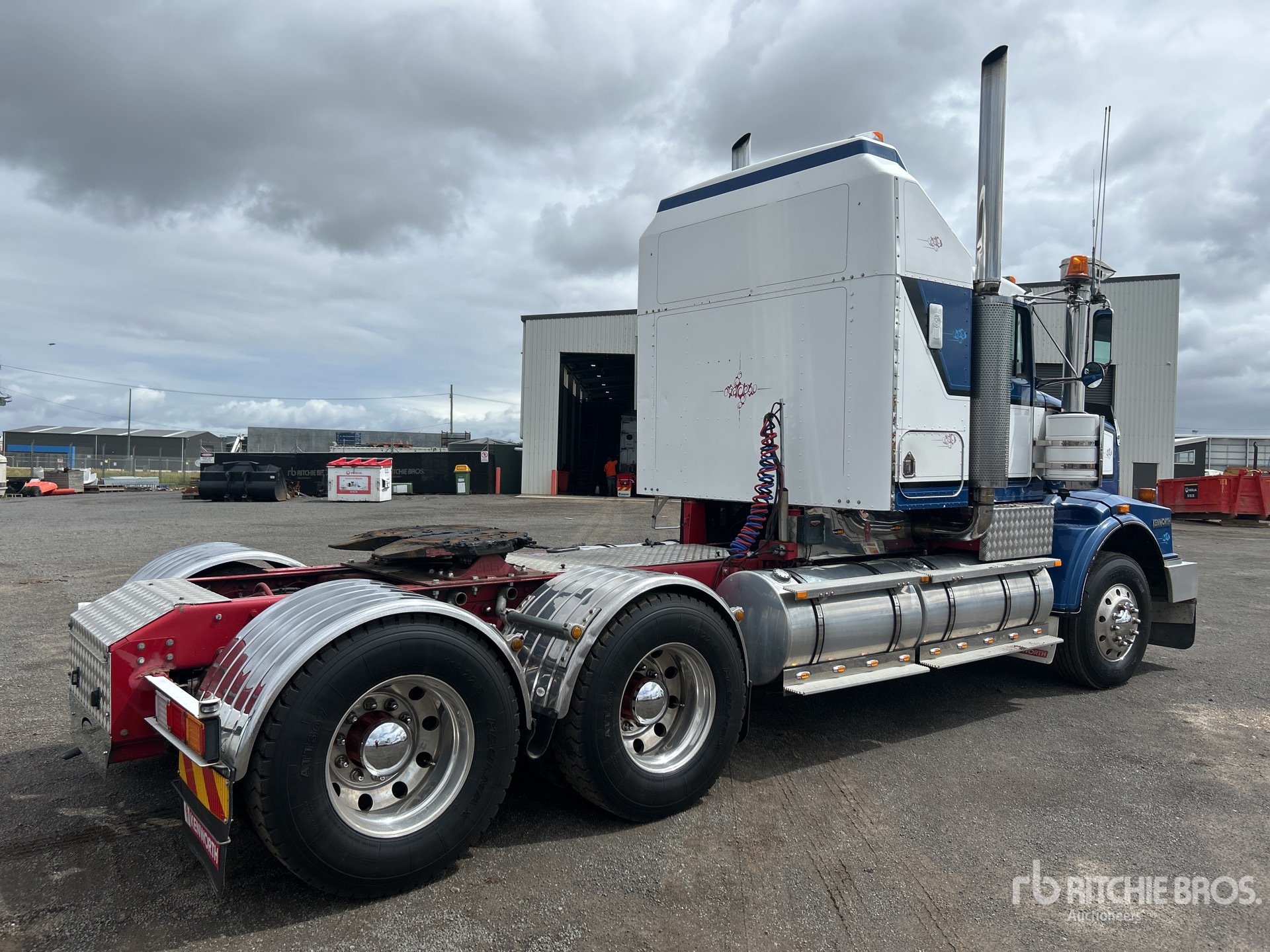 General Appearance with Image, coin arrière gauche