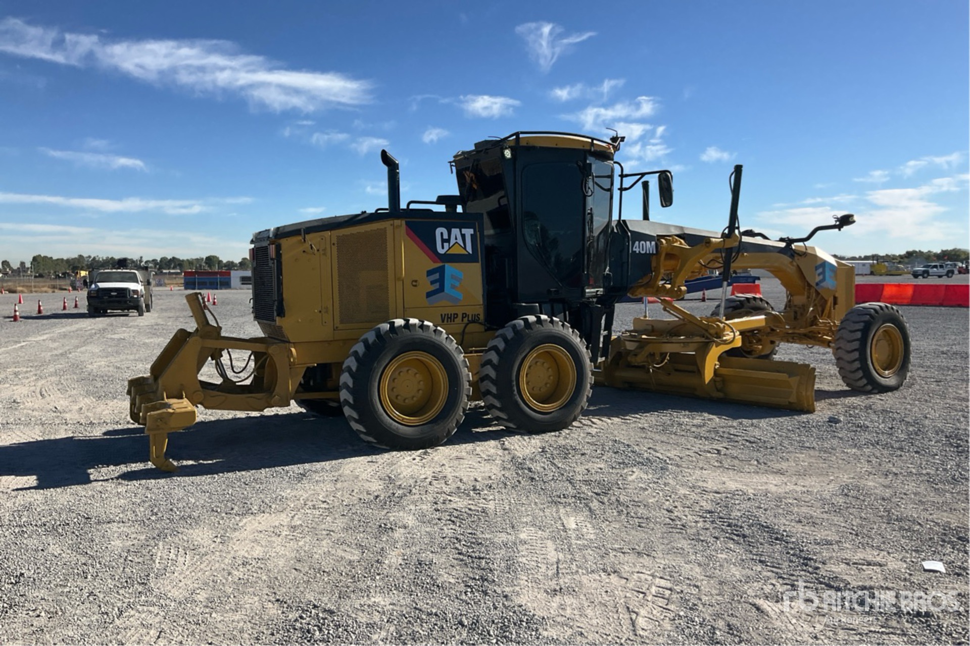 General Appearance with Imagen: esquina trasera derecha