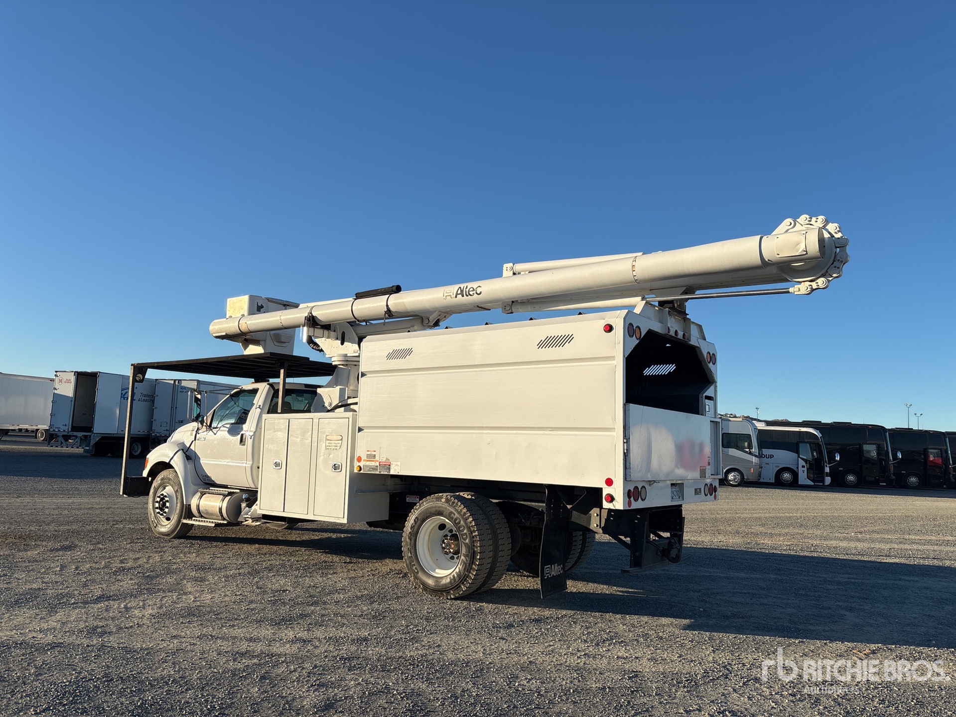 Aspect général with Image, coin arrière gauche