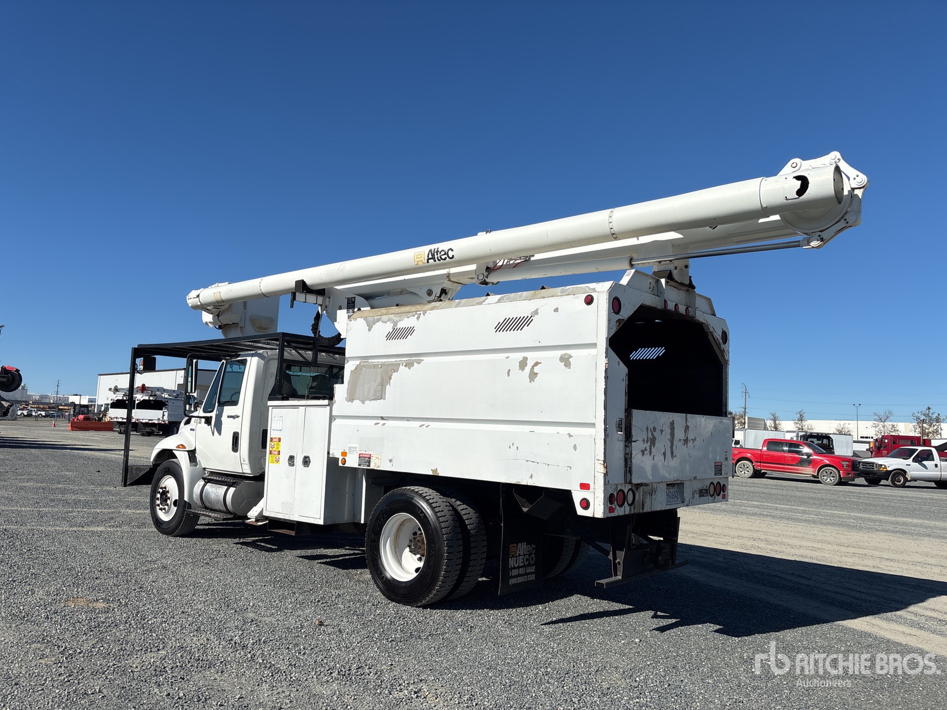 General Appearance with Imagen: esquina trasera izquierda