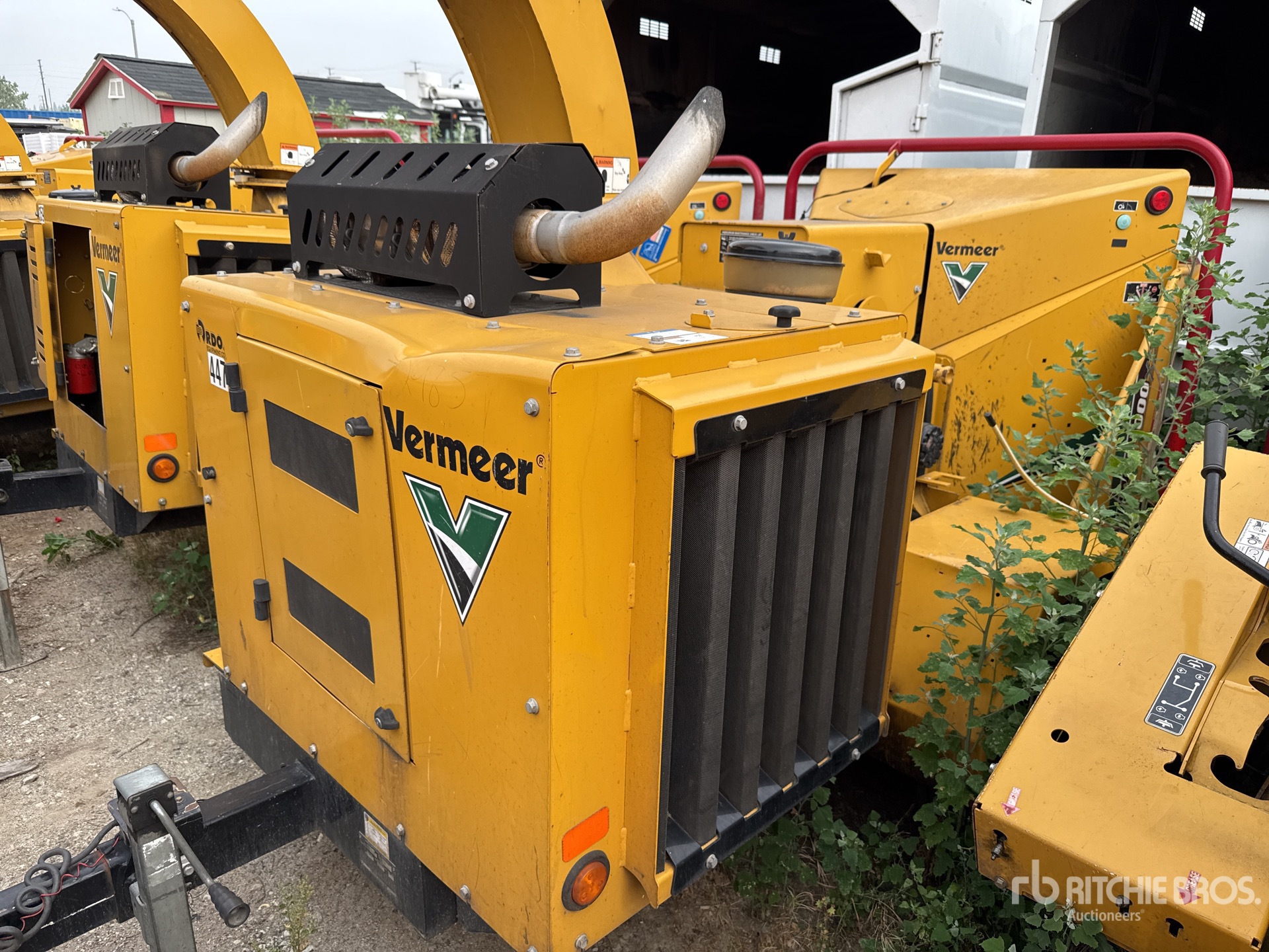 General Appearance with Featured Photo