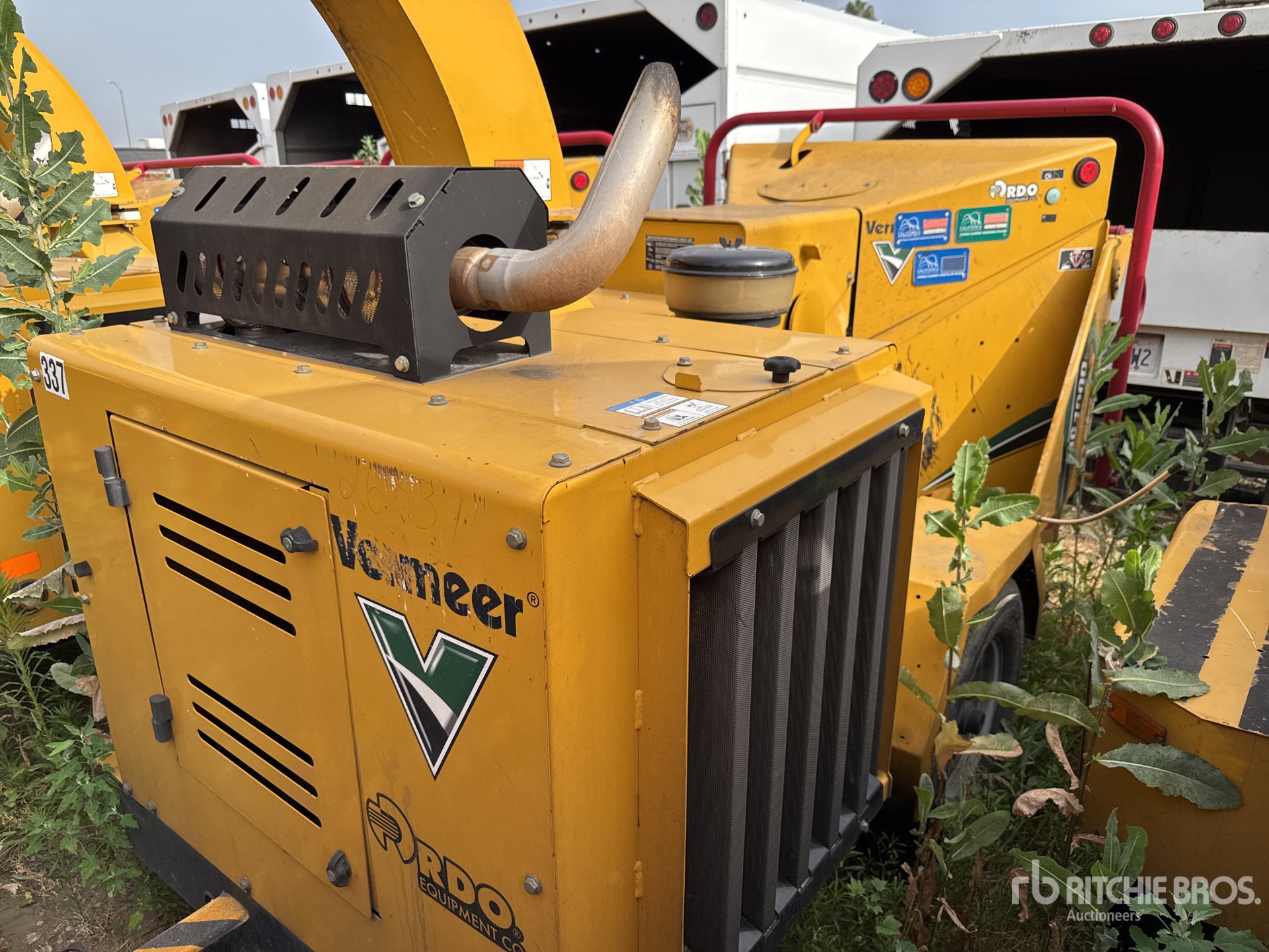 General Appearance with Featured Photo