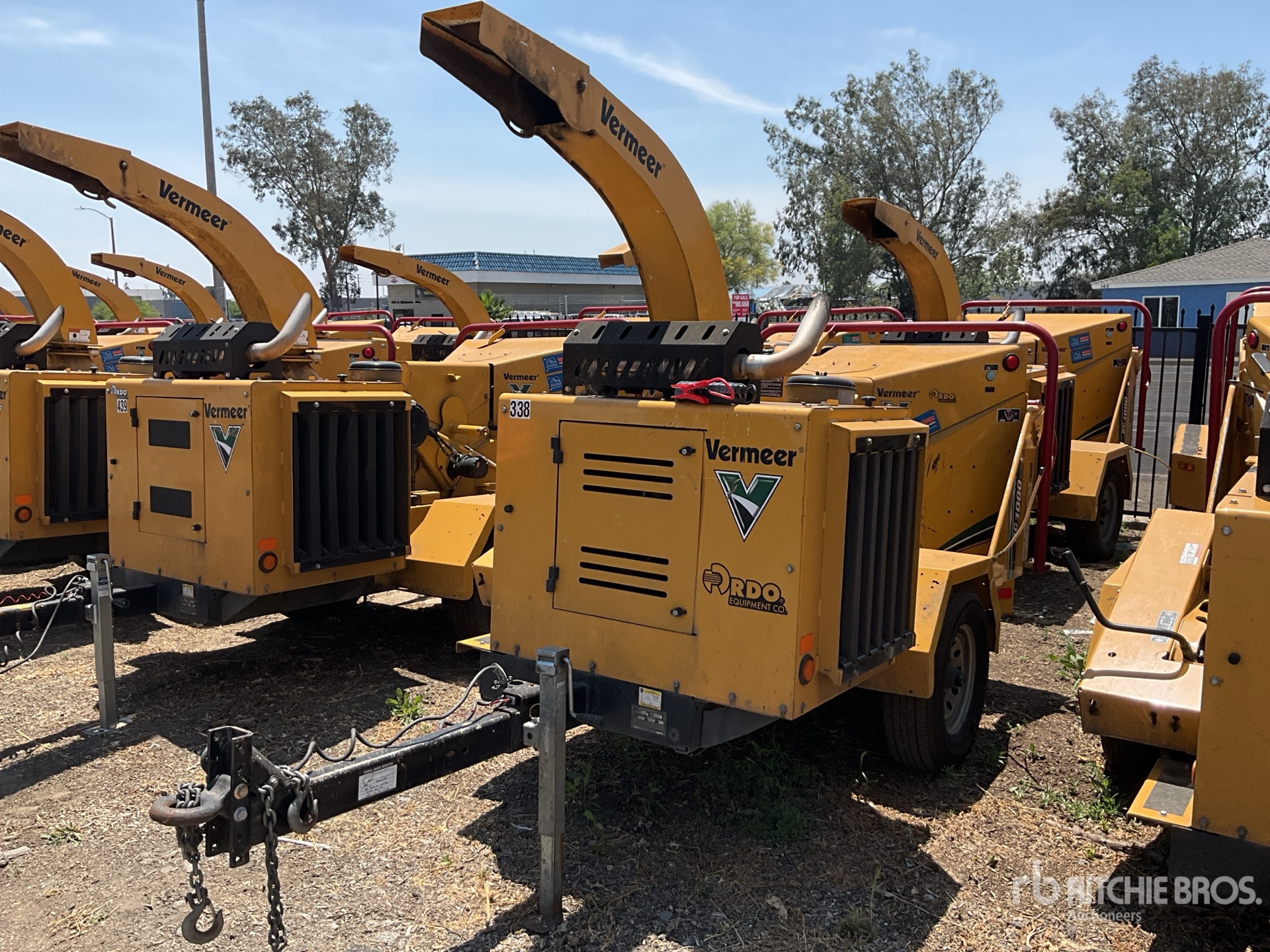 General Appearance with Featured Photo