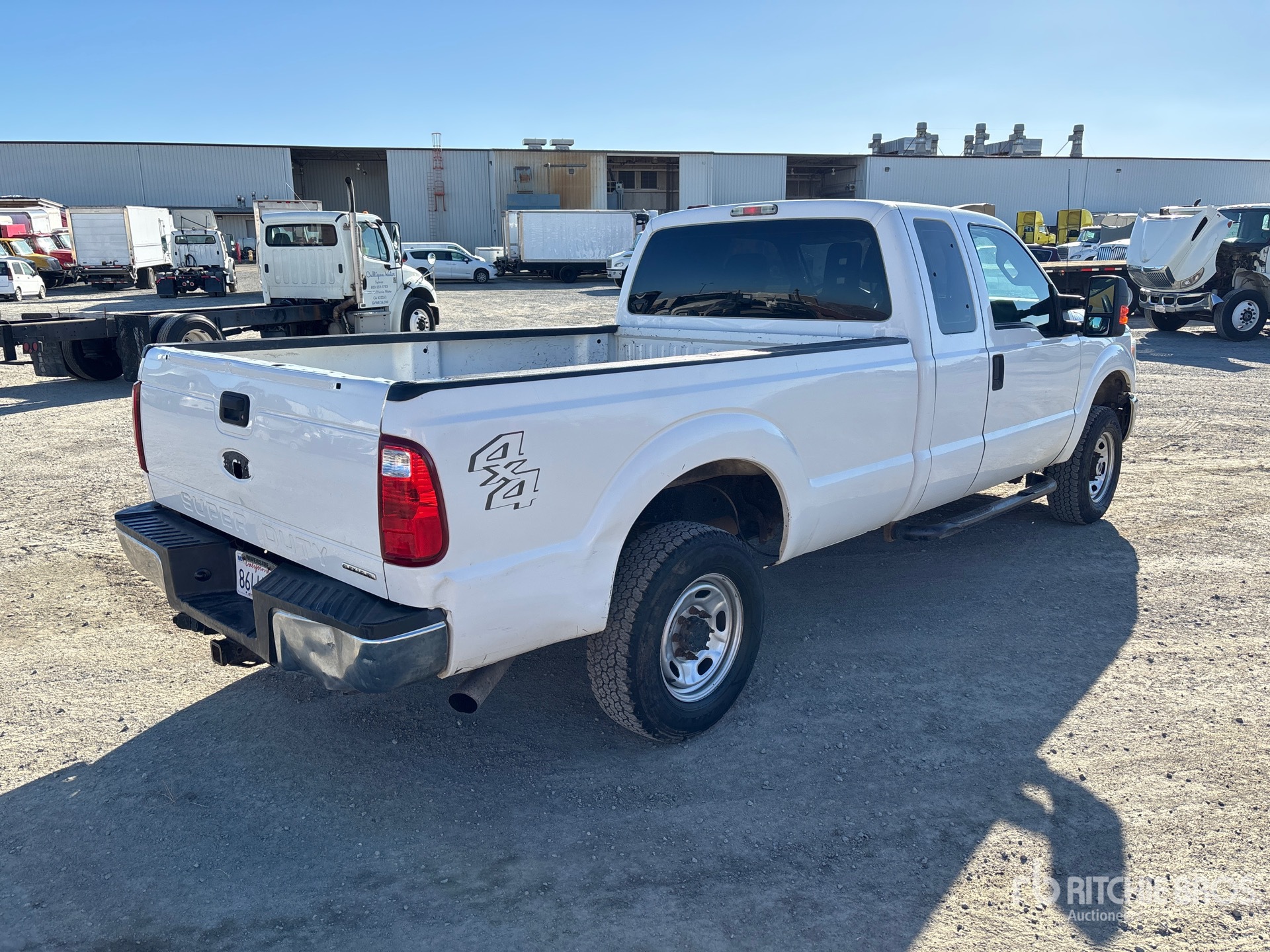 General Appearance with Foto, angolo anteriore sinistro