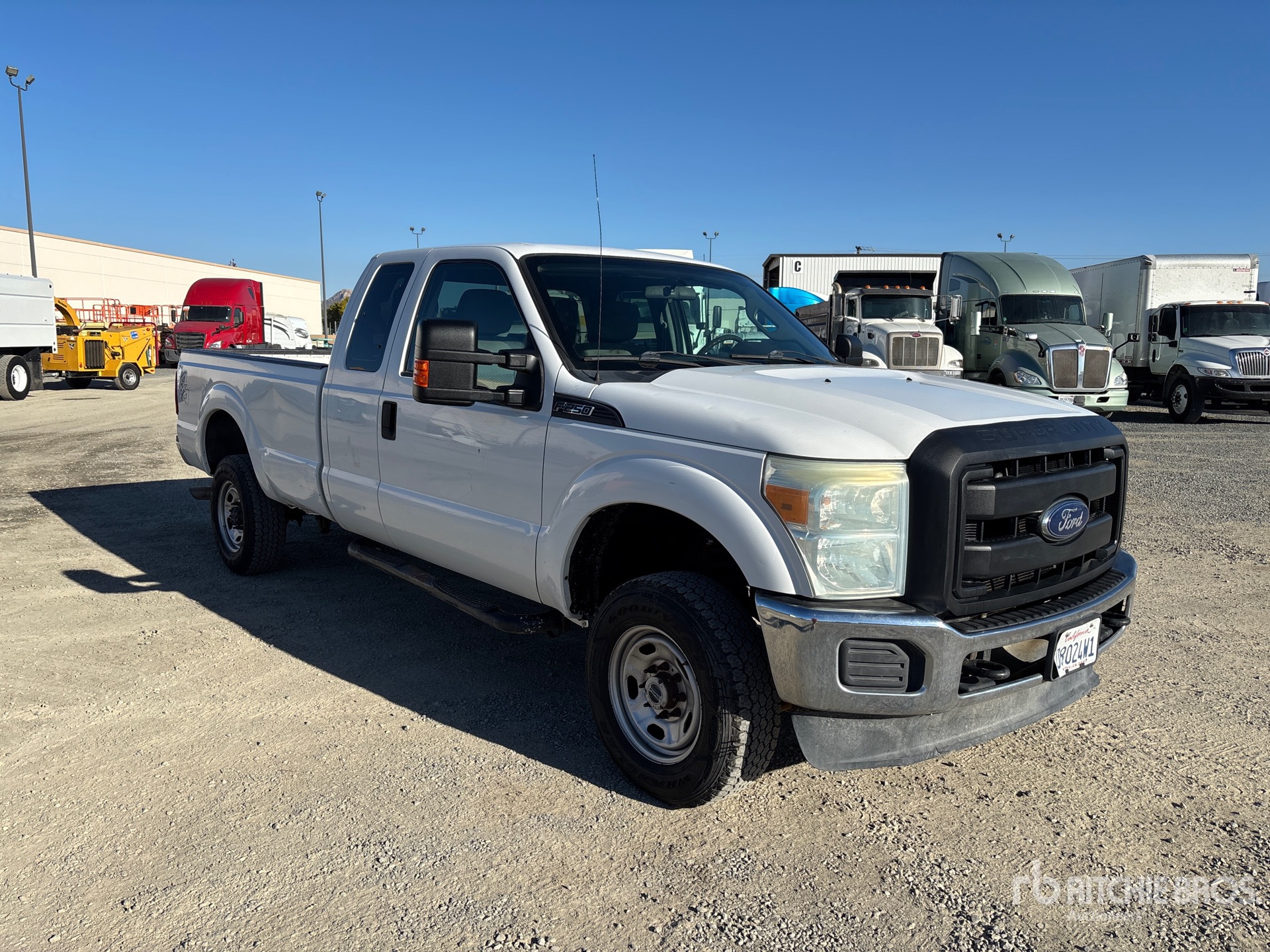 General Appearance with Foto, angolo anteriore destro