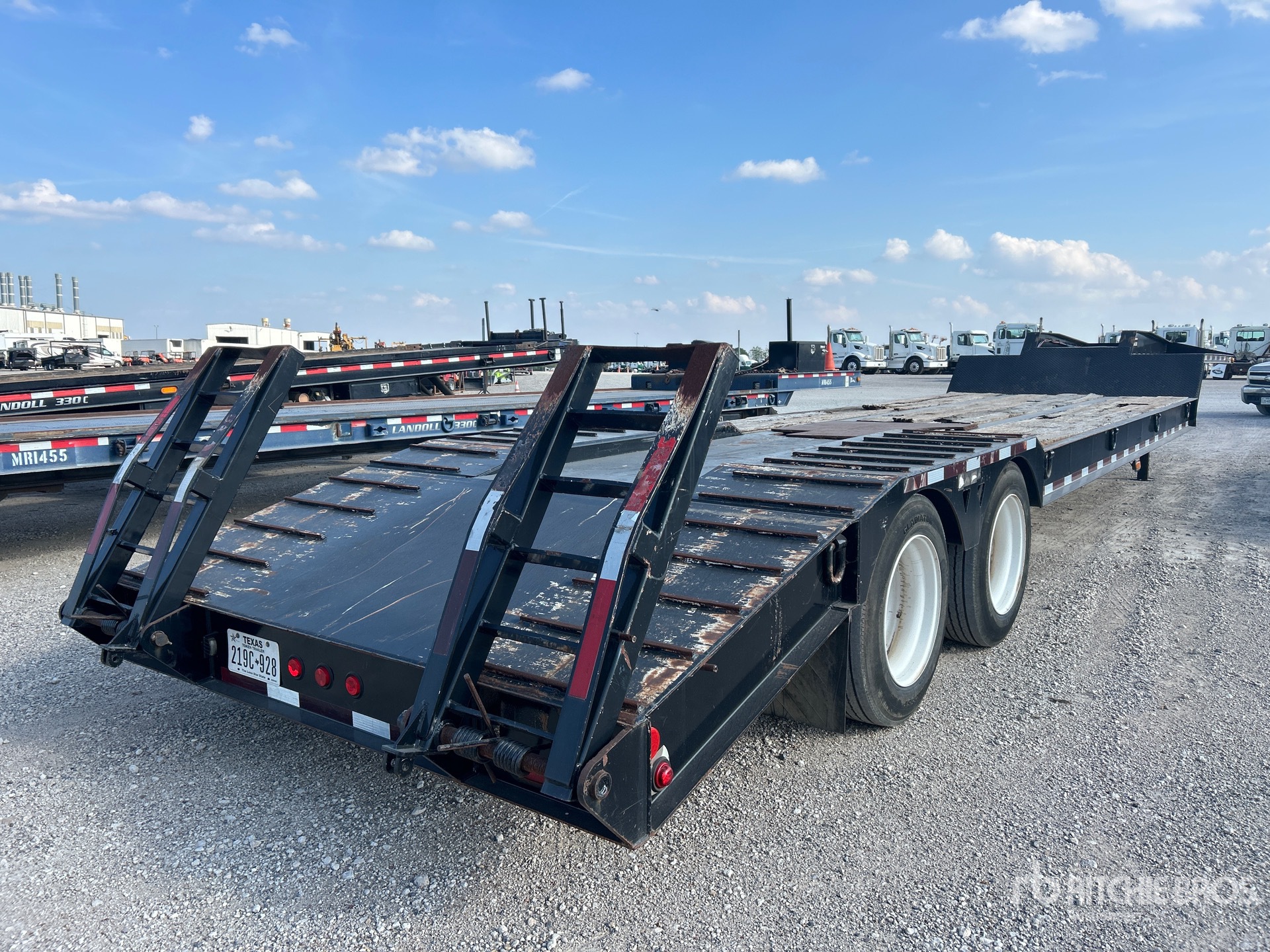 General Appearance with Imagen: esquina trasera derecha