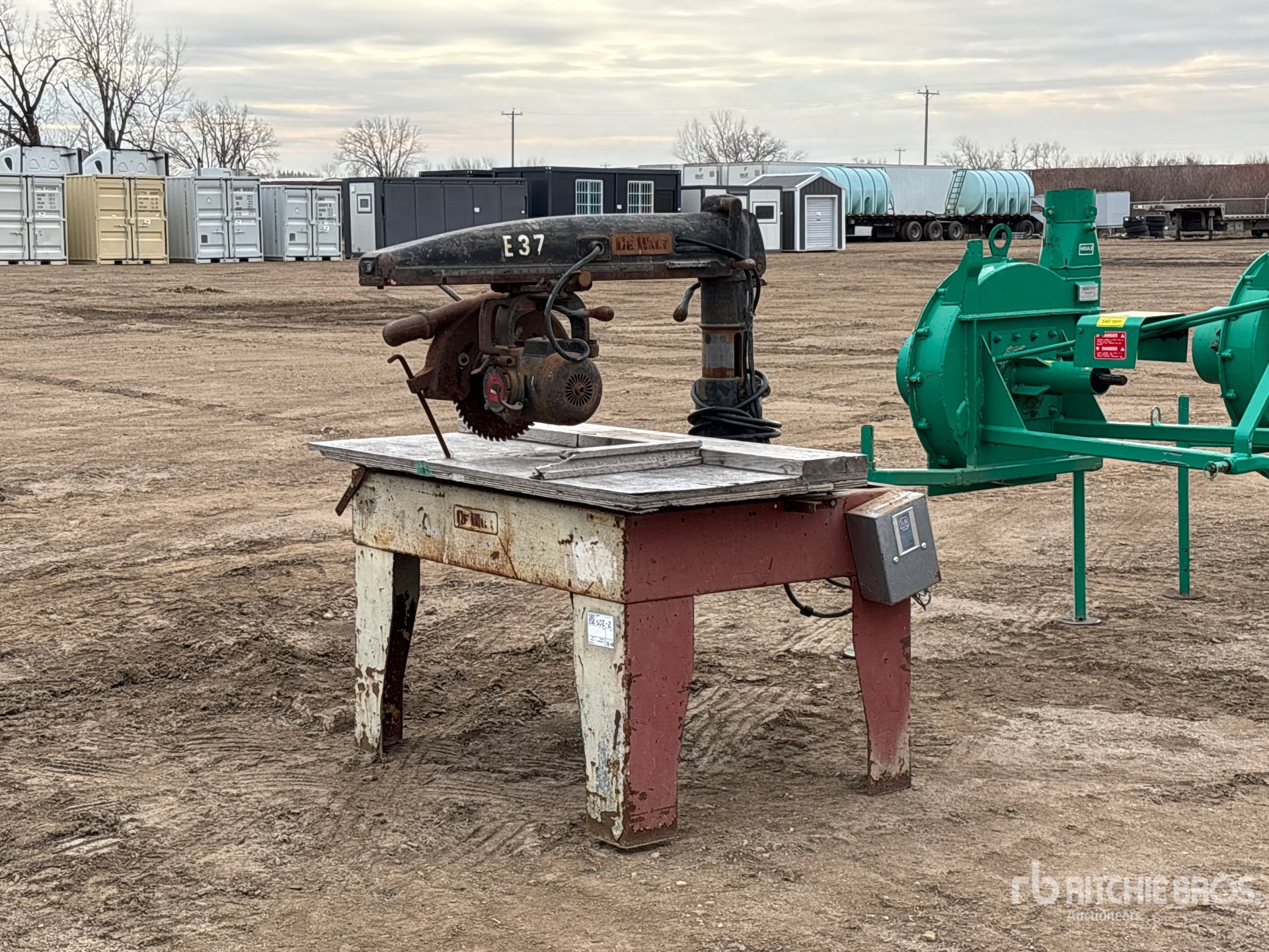 General Appearance with Imagen: esquina delantera izquierda