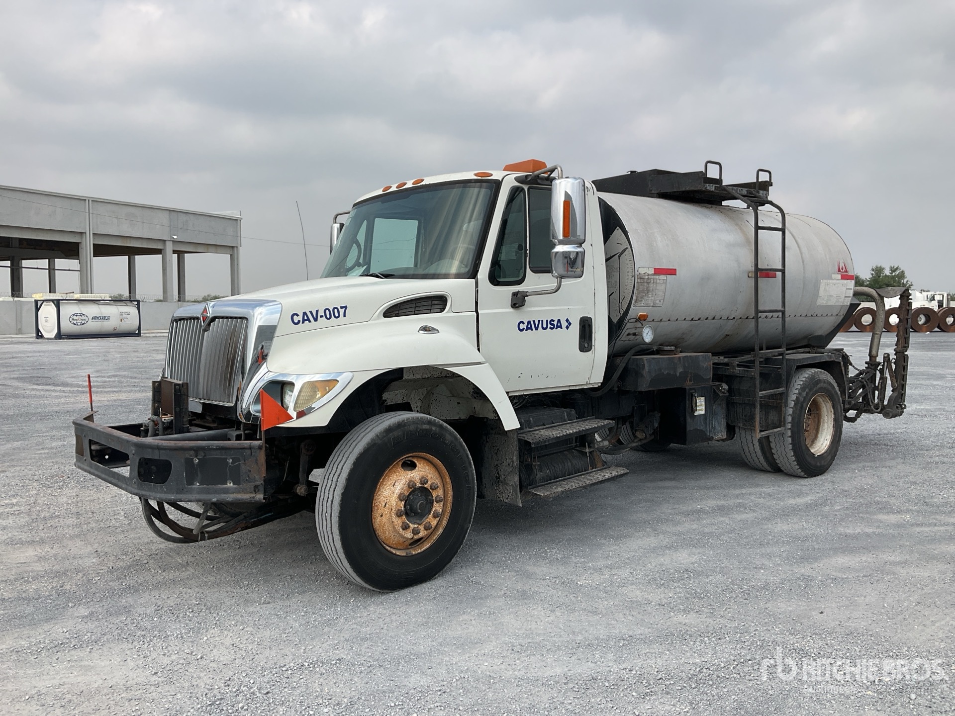 General Appearance with Featured Photo