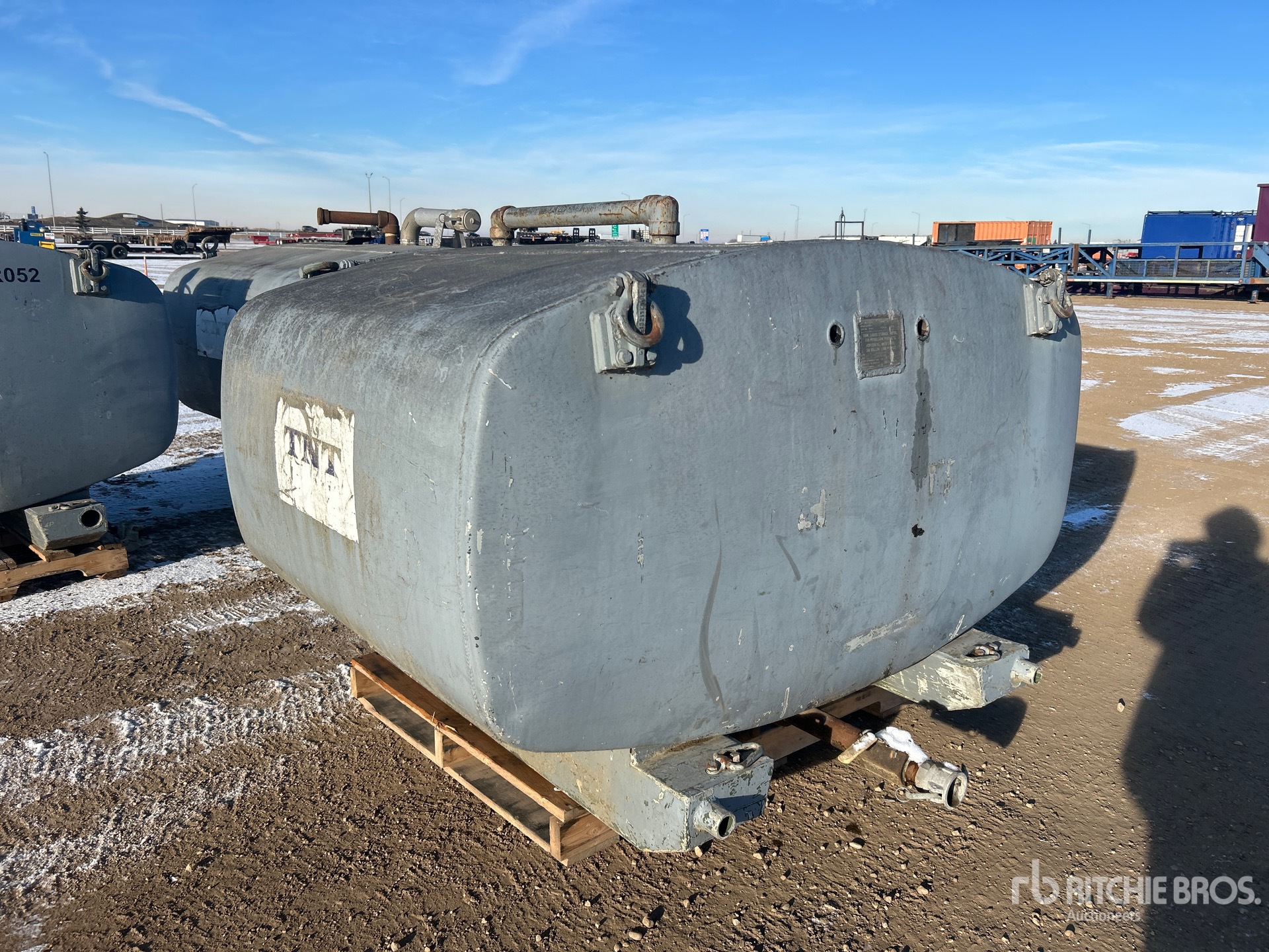 General Appearance with Bild, Ecke vorne rechts