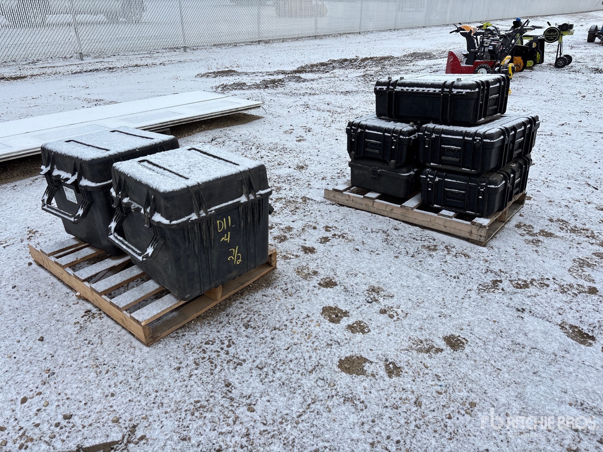 General Appearance with Bild, Ecke vorne rechts