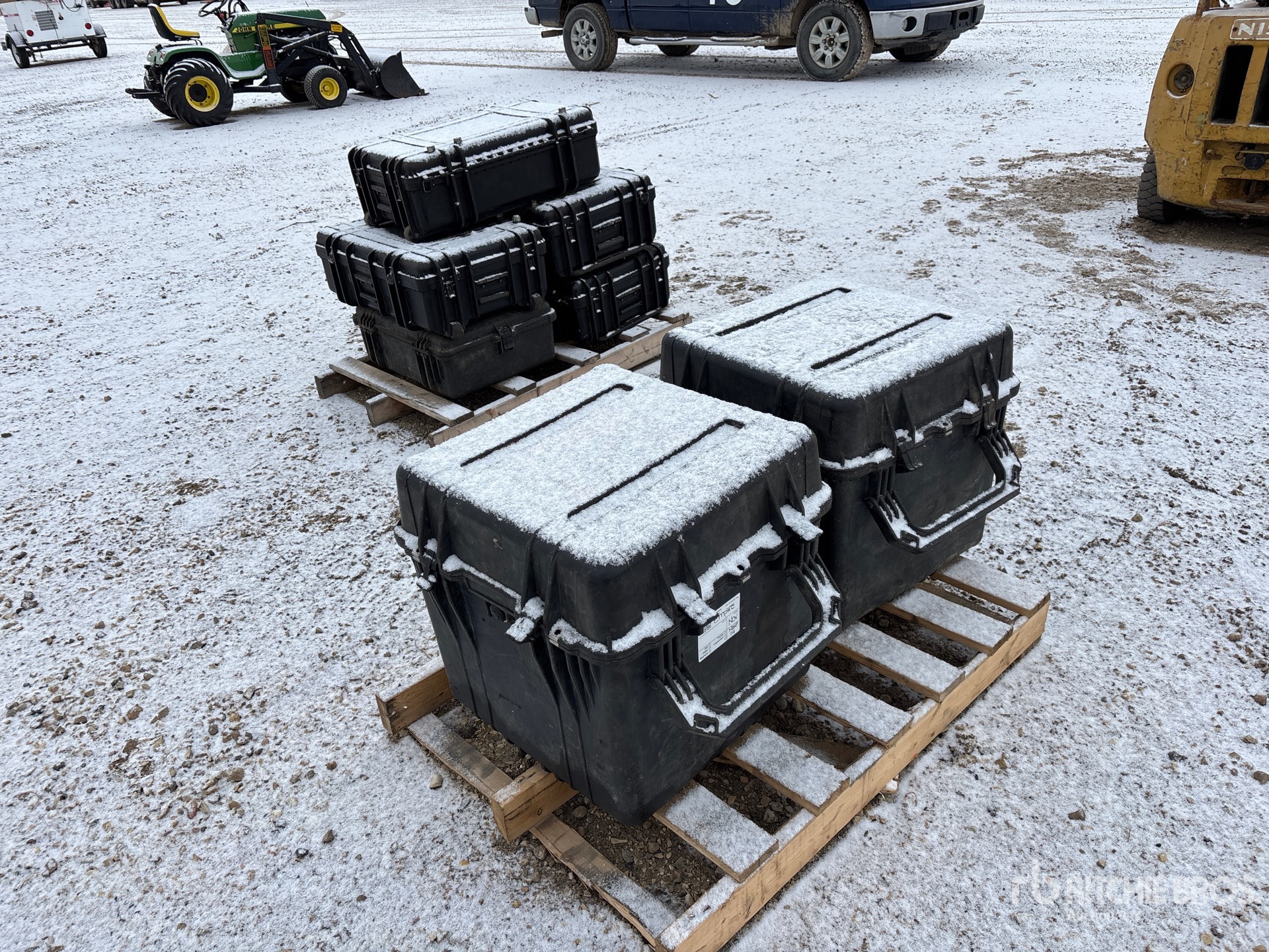 General Appearance with Bild, Ecke hinten rechts