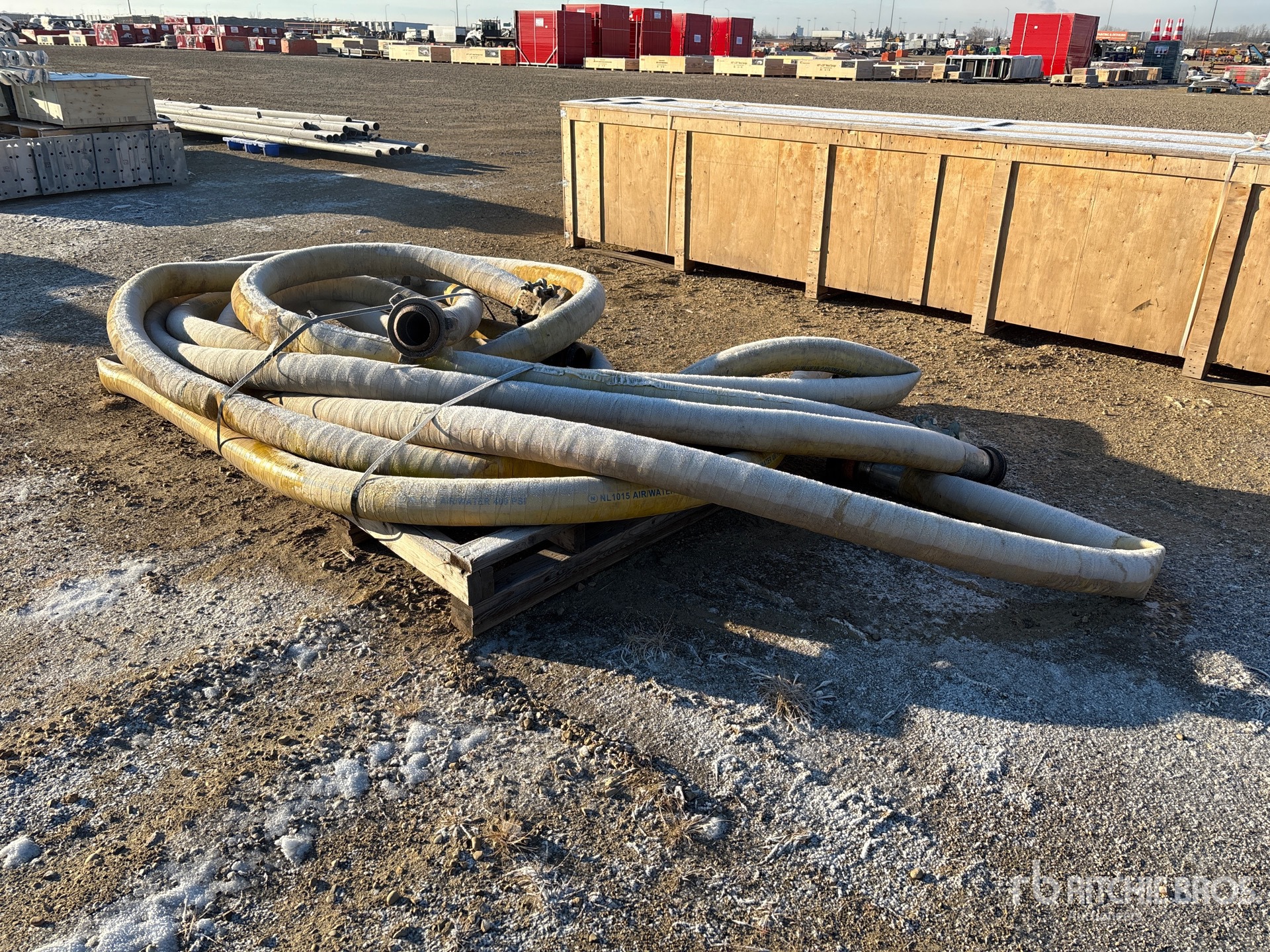 General Appearance with Bild, Ecke vorne links