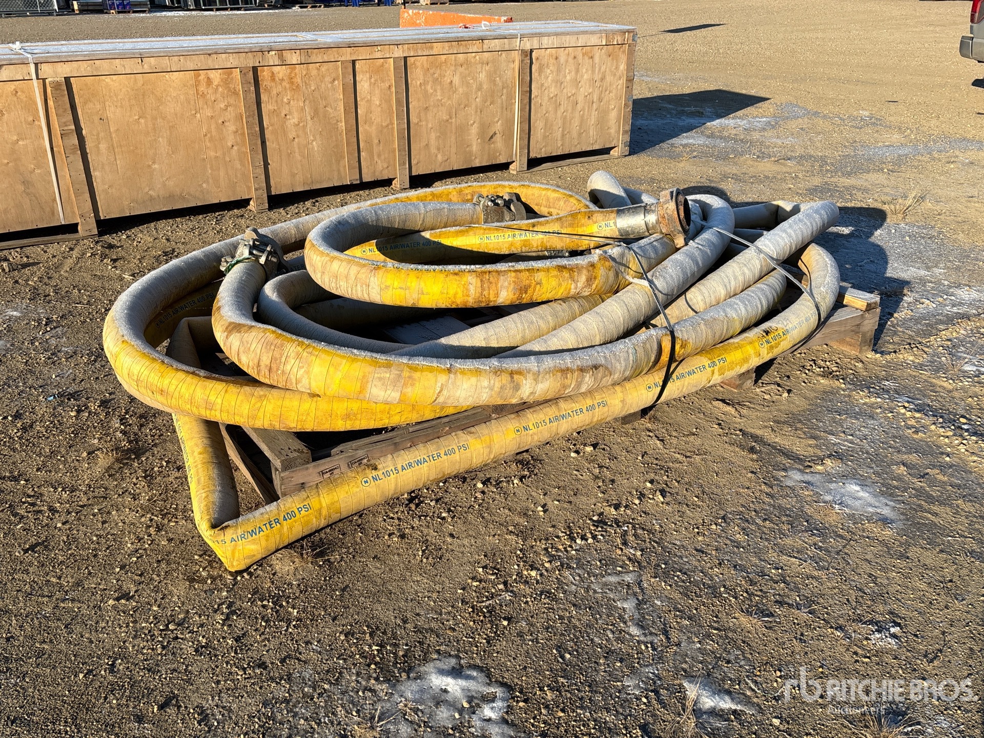 General Appearance with Bild, Ecke vorne rechts