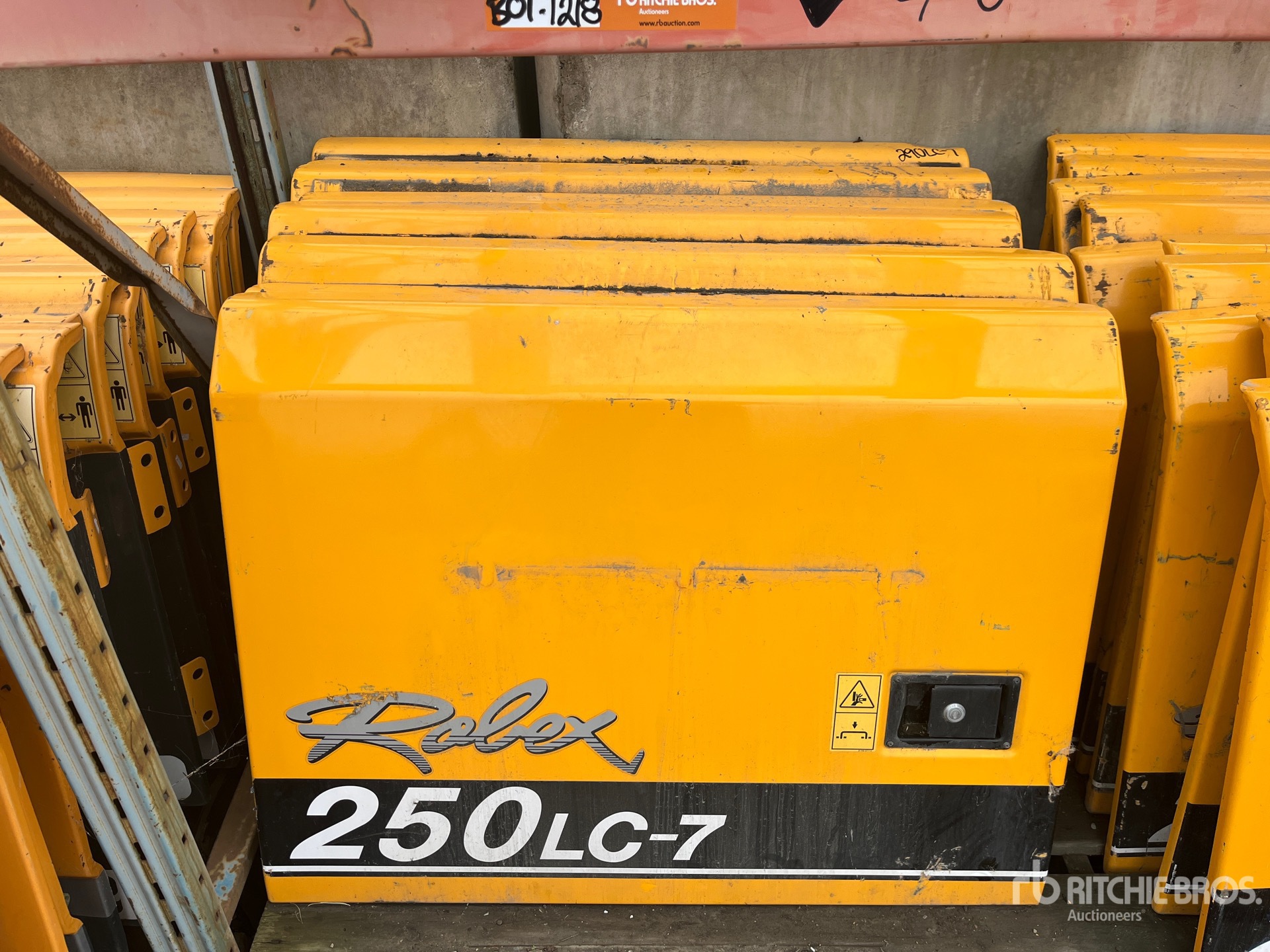 General Appearance with Imagen: esquina delantera izquierda