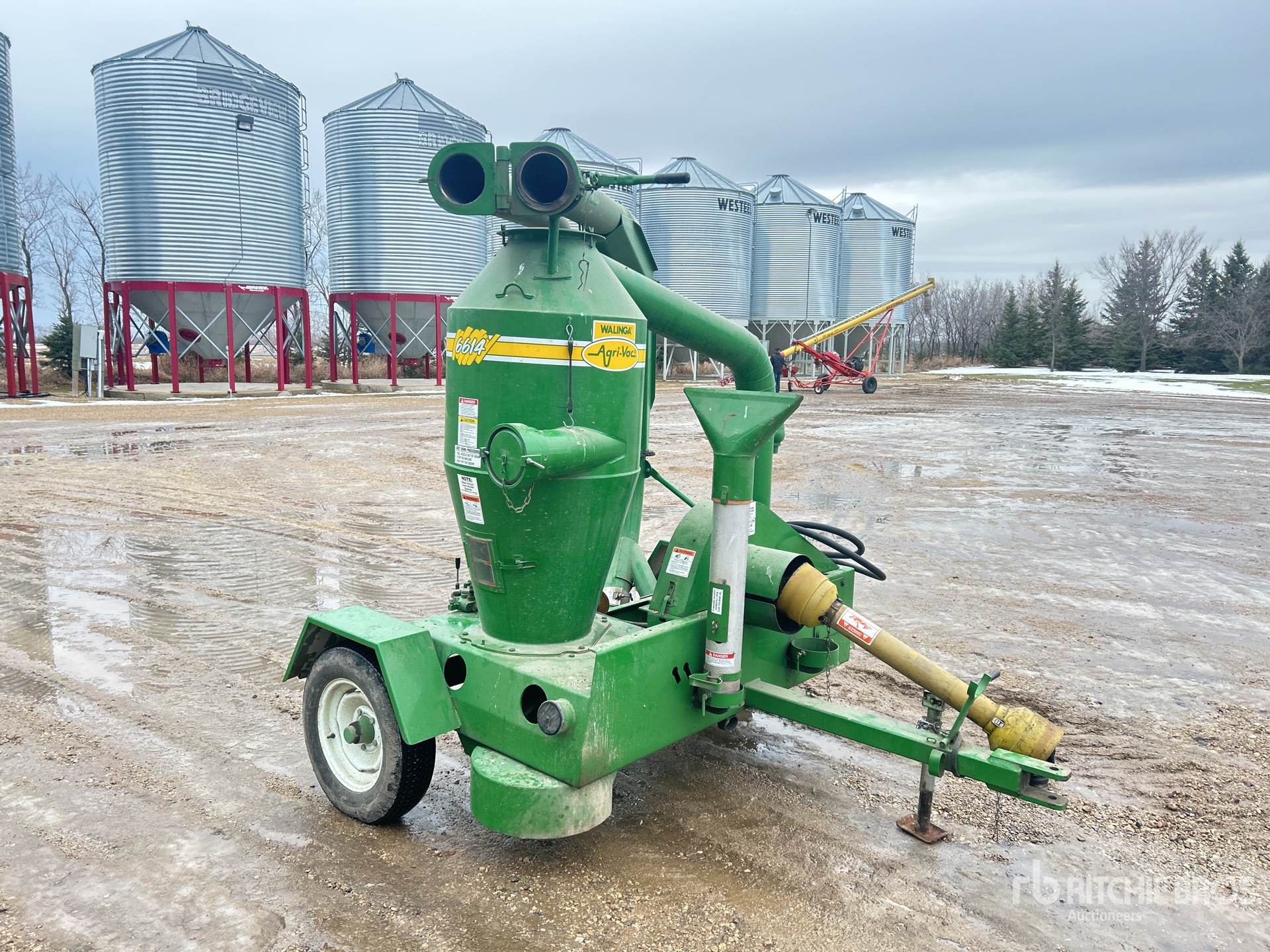 General Appearance with Foto, angolo anteriore destro