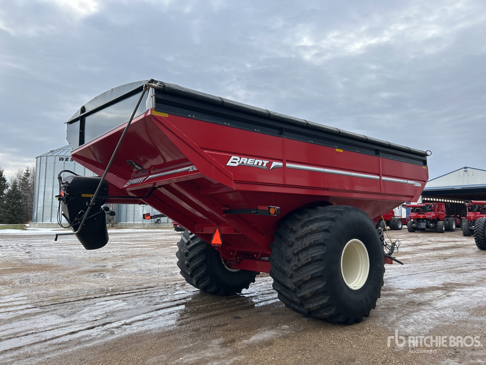 General Appearance with Bild, Ecke hinten rechts