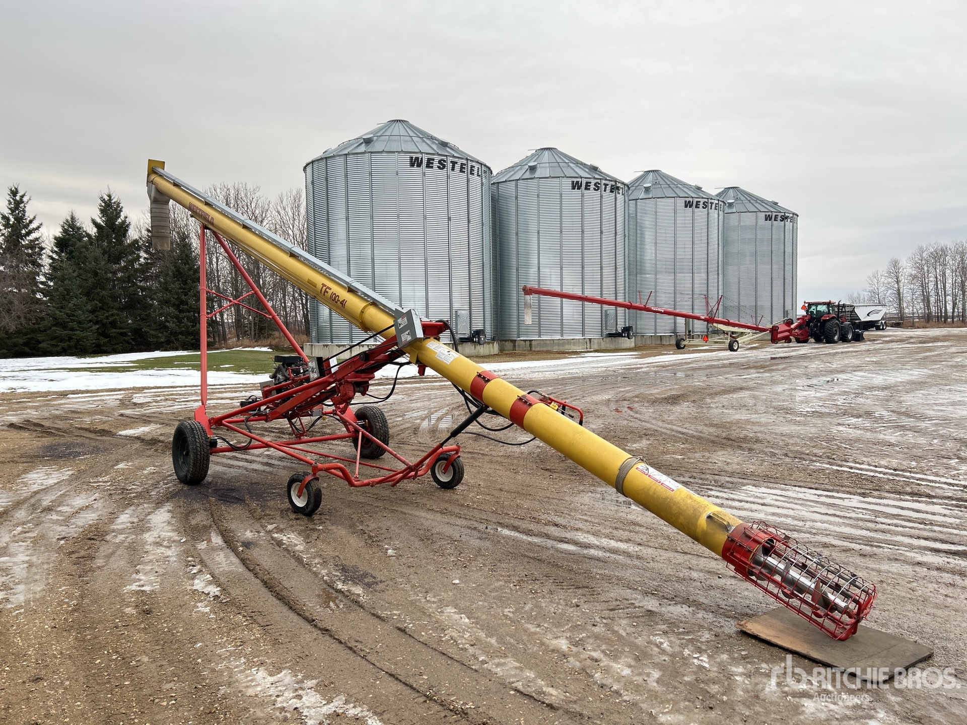 General Appearance with Foto, angolo anteriore destro