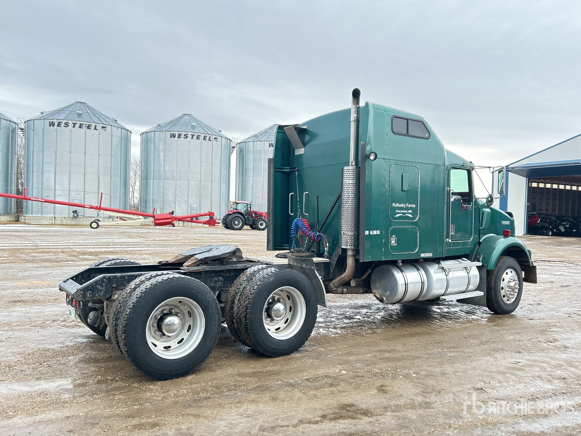 General Appearance with Imagen: esquina trasera derecha