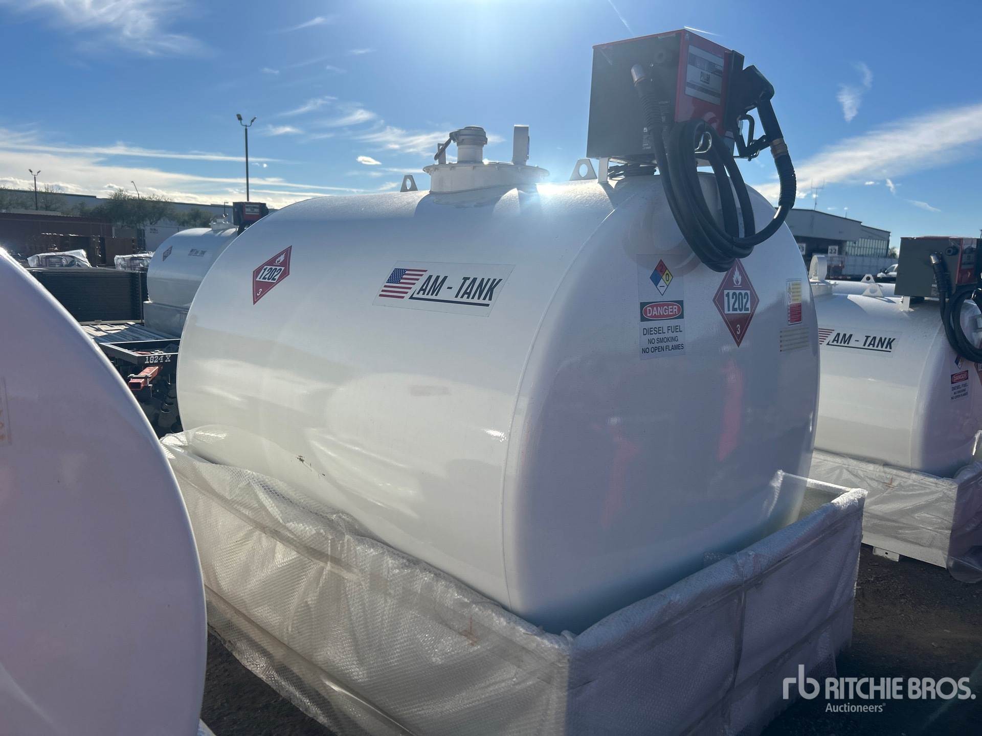 General Appearance with Bild, Ecke vorne rechts