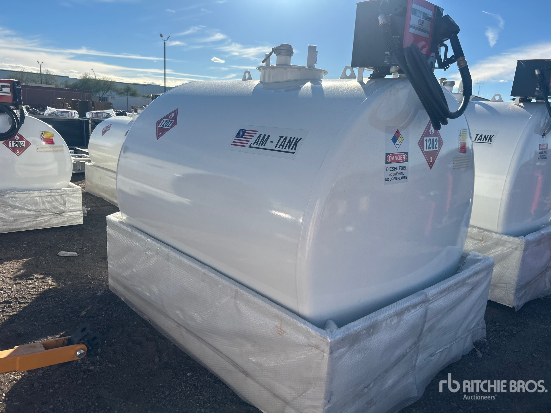 General Appearance with Bild, Ecke vorne rechts