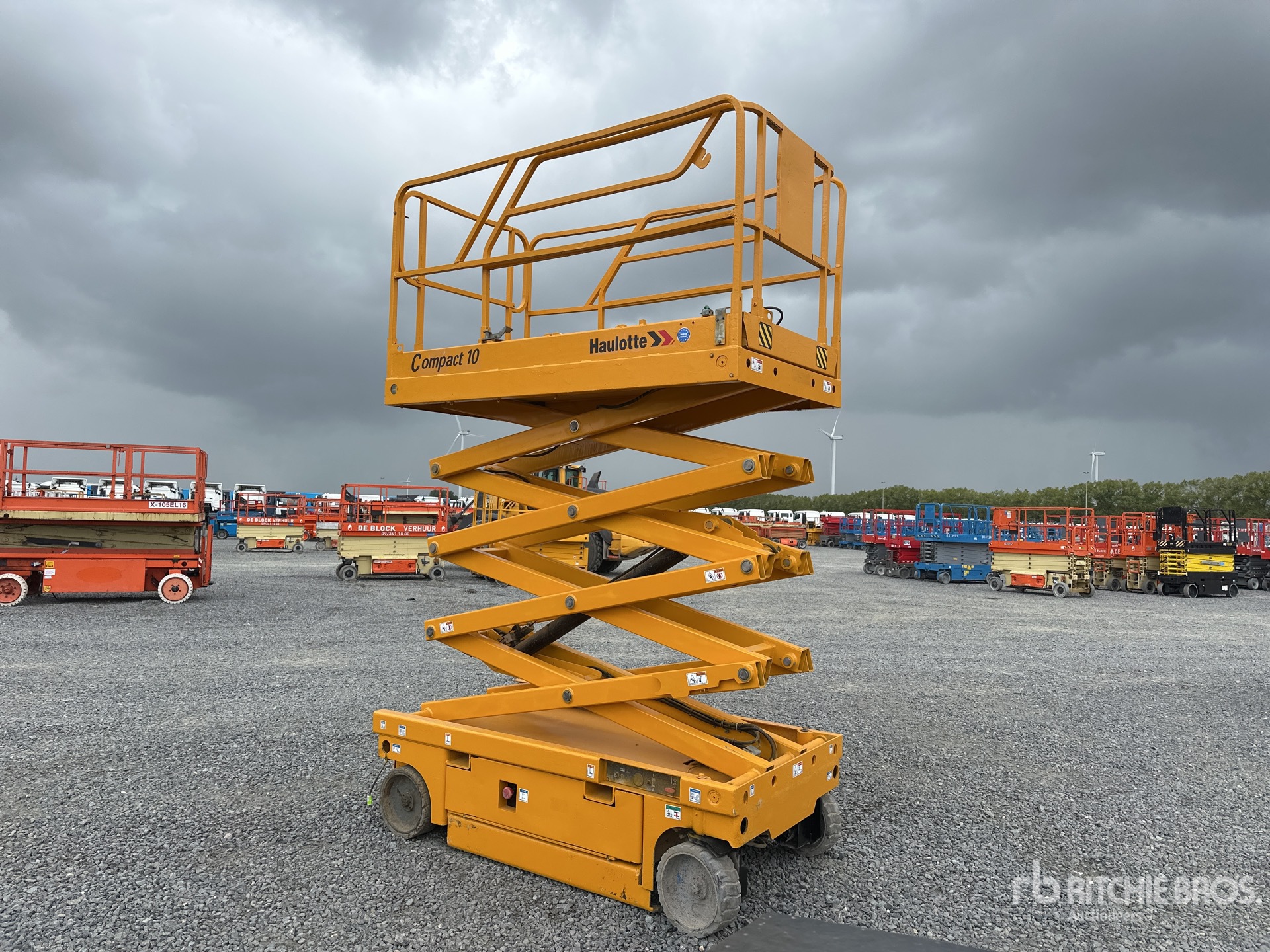 General Appearance with Imagen: esquina delantera derecha