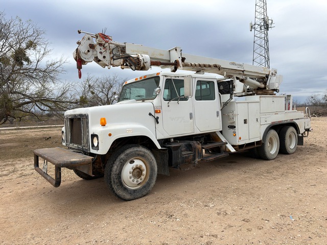 1995 Terex Commander 378-60ECT Straight Boom on 1995 International F2574 6x4 Crew Cab Flatbed Truck with Crane 1995 Terex Commander 378-60ECT Straight Boom on 1995 International F2574 6x4 Crew Cab Flatbed Truck with Crane