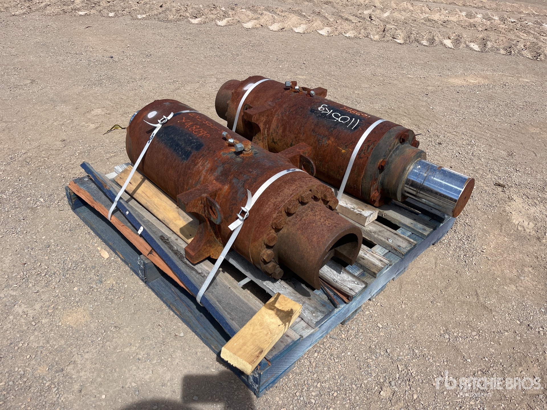 General Appearance with Imagen: esquina trasera derecha