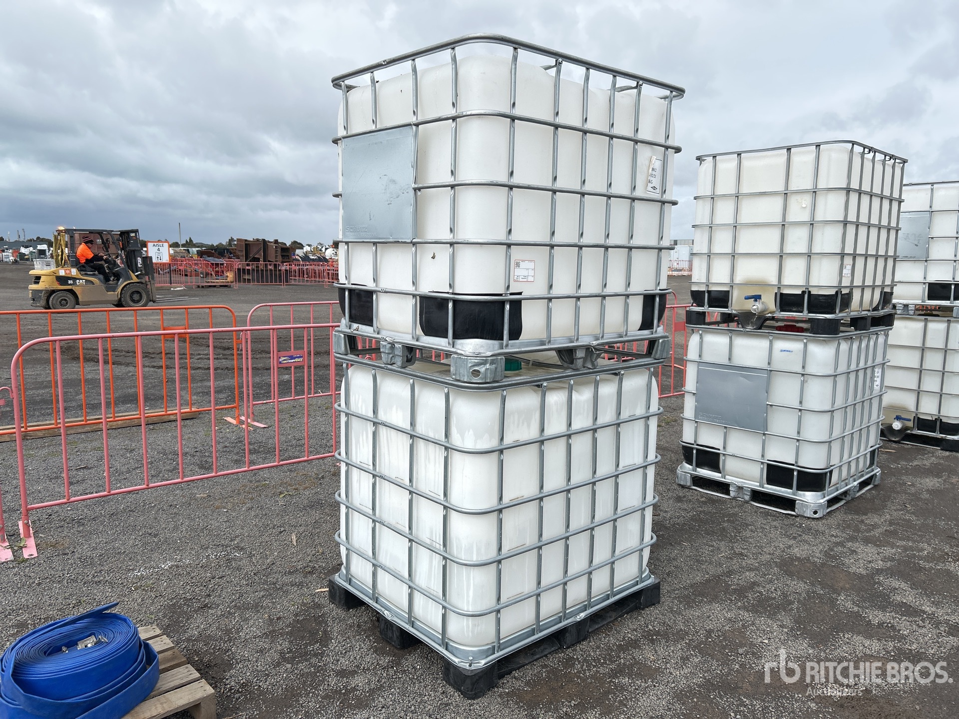 General Appearance with Foto, angolo anteriore destro