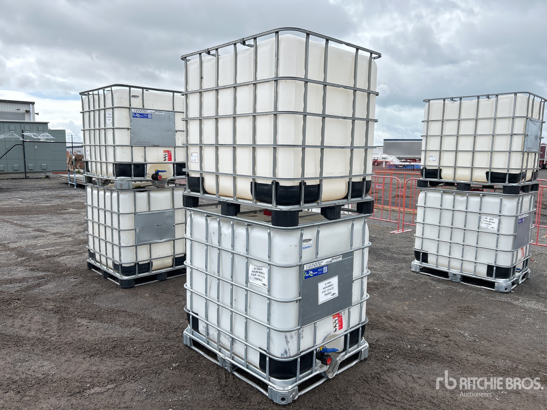 General Appearance with Imagen: esquina trasera derecha