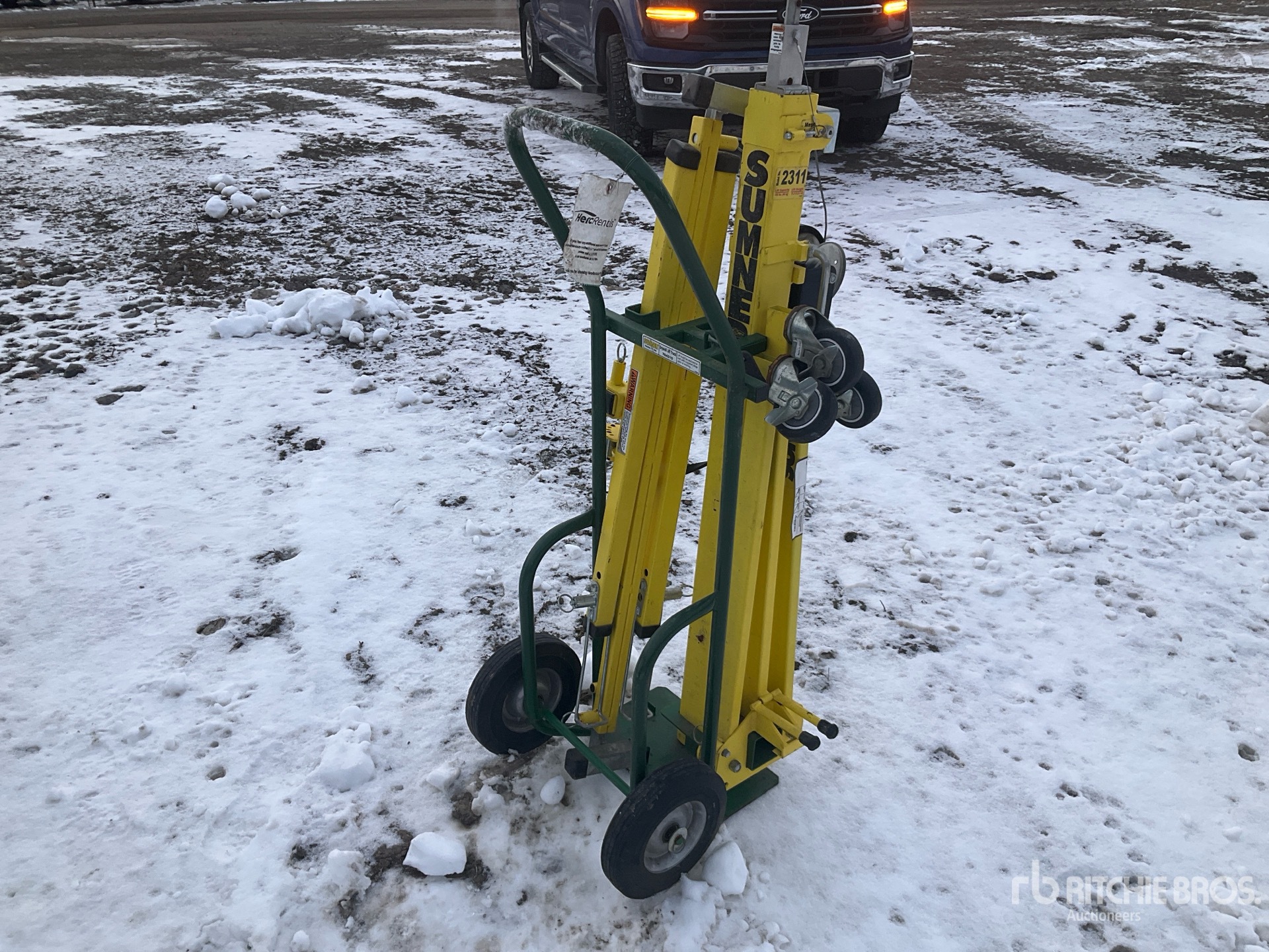 General Appearance with Foto, angolo anteriore sinistro