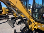 v2 Chassis - Excavator with 