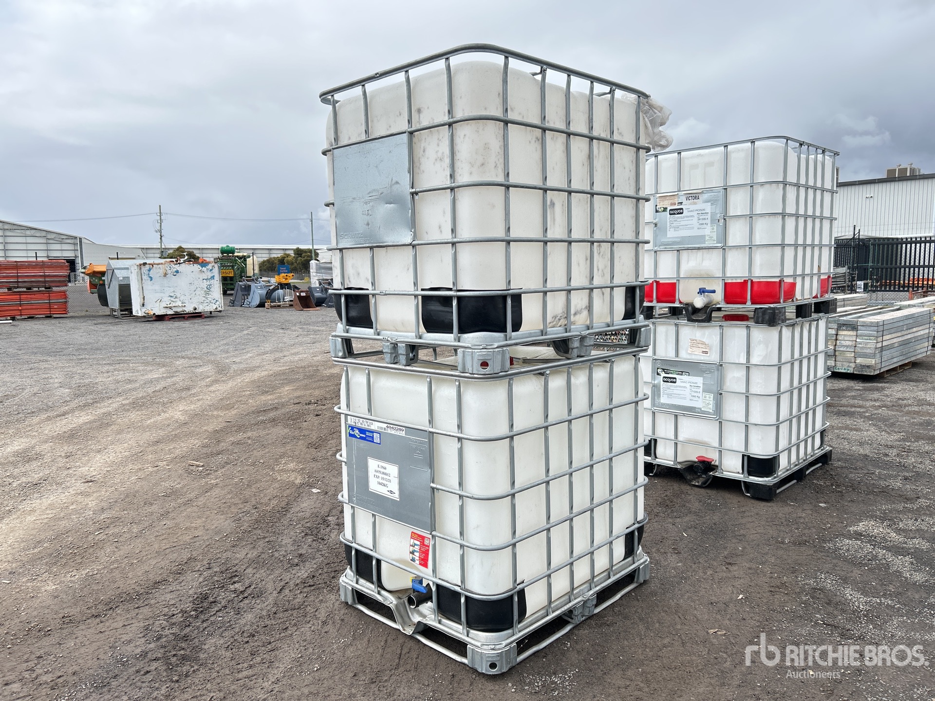 General Appearance with Foto, angolo anteriore destro