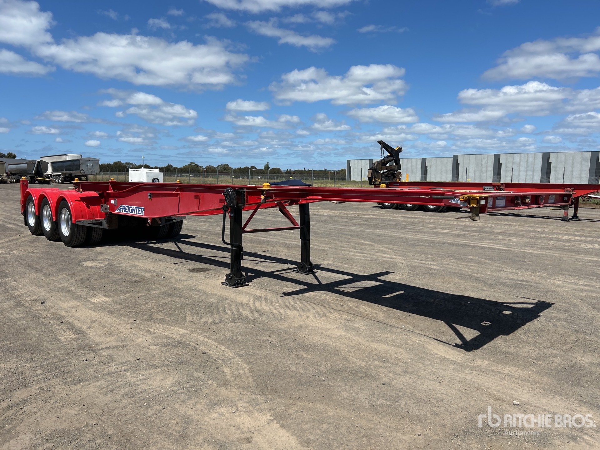 Aspect général with Image, coin avant gauche