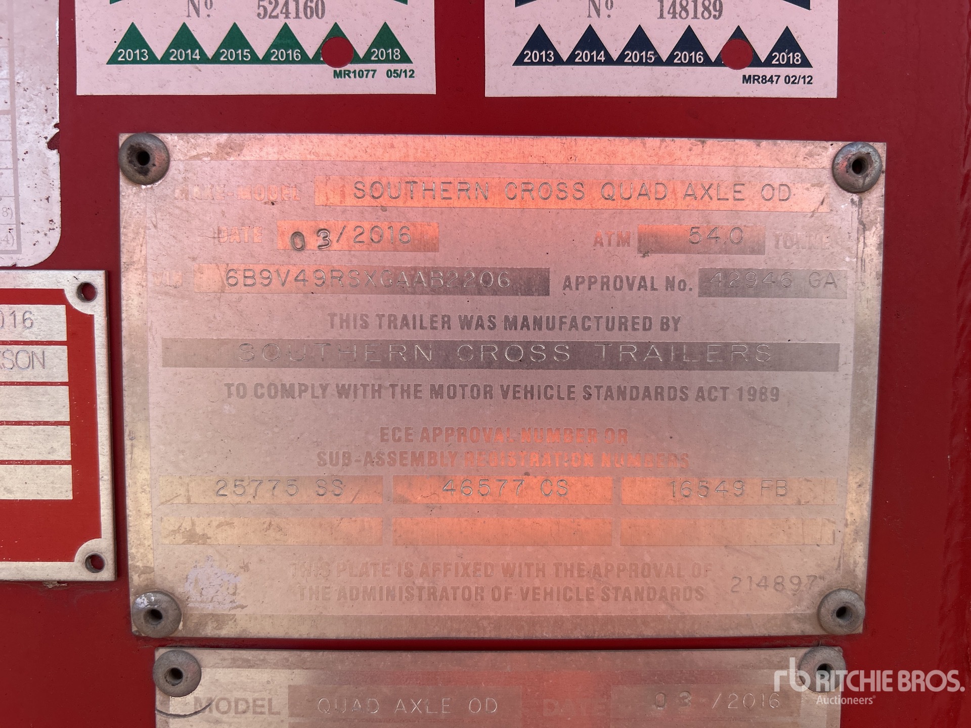 General Appearance with Numéro de série/Numéro d'identification du véhicule automobile