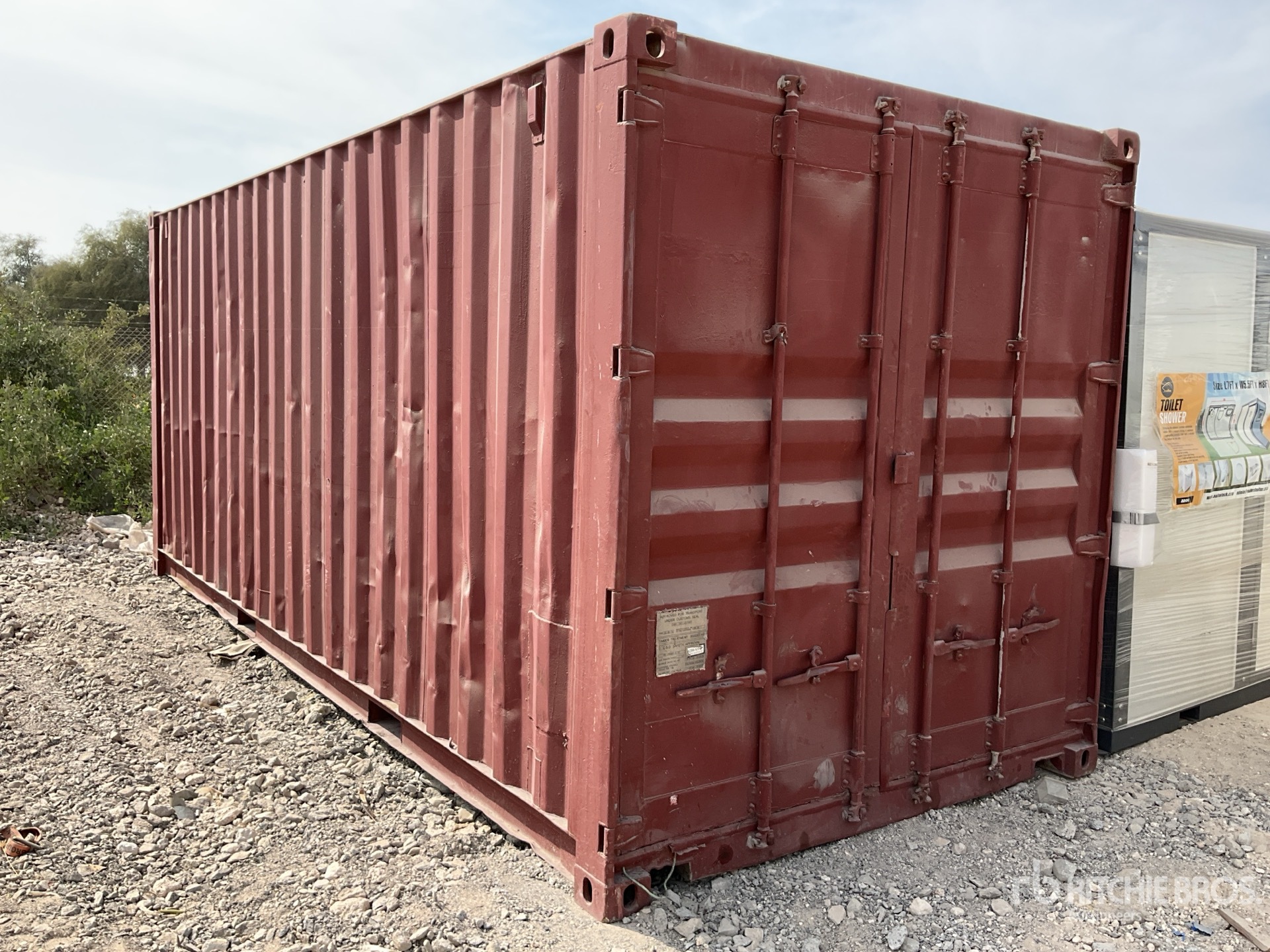 Aspect général with Image, coin arrière droit