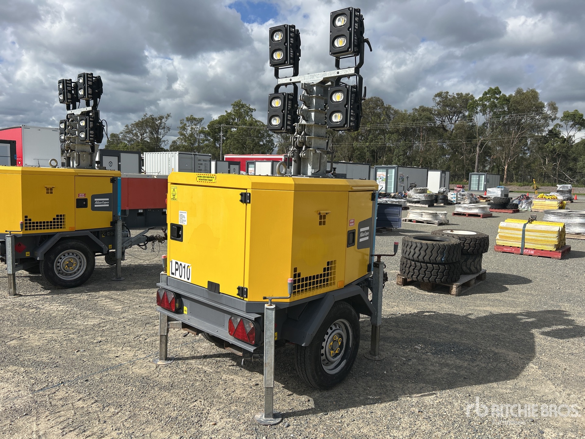 General Appearance with Zdjęcie, prawy dolny róg