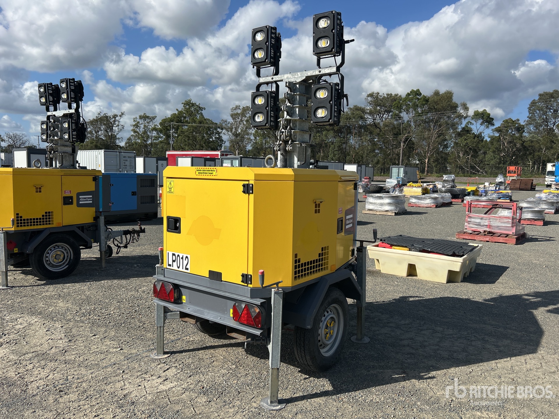 General Appearance with Zdjęcie, prawy dolny róg