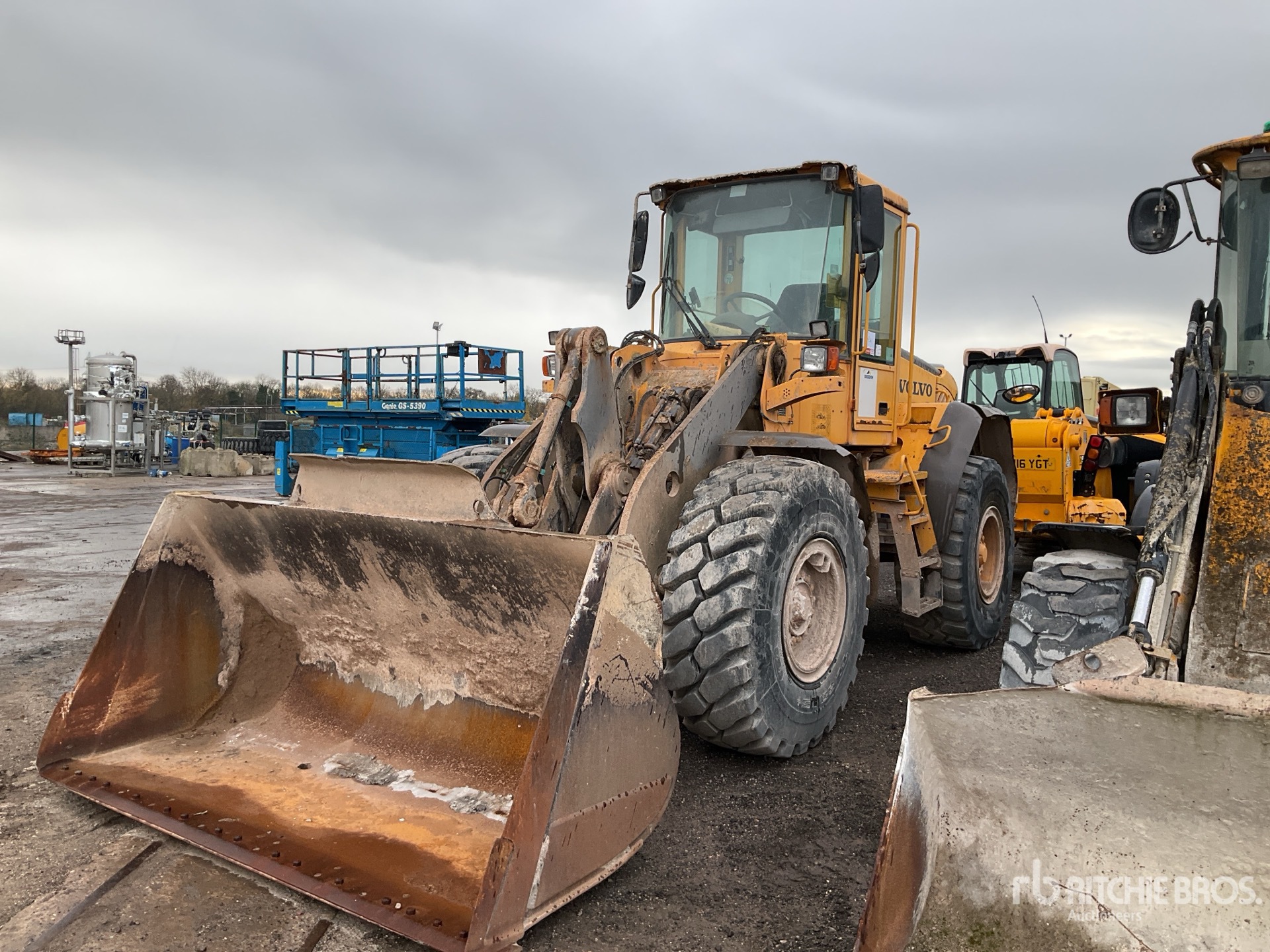 Aspect général with Image, coin avant gauche