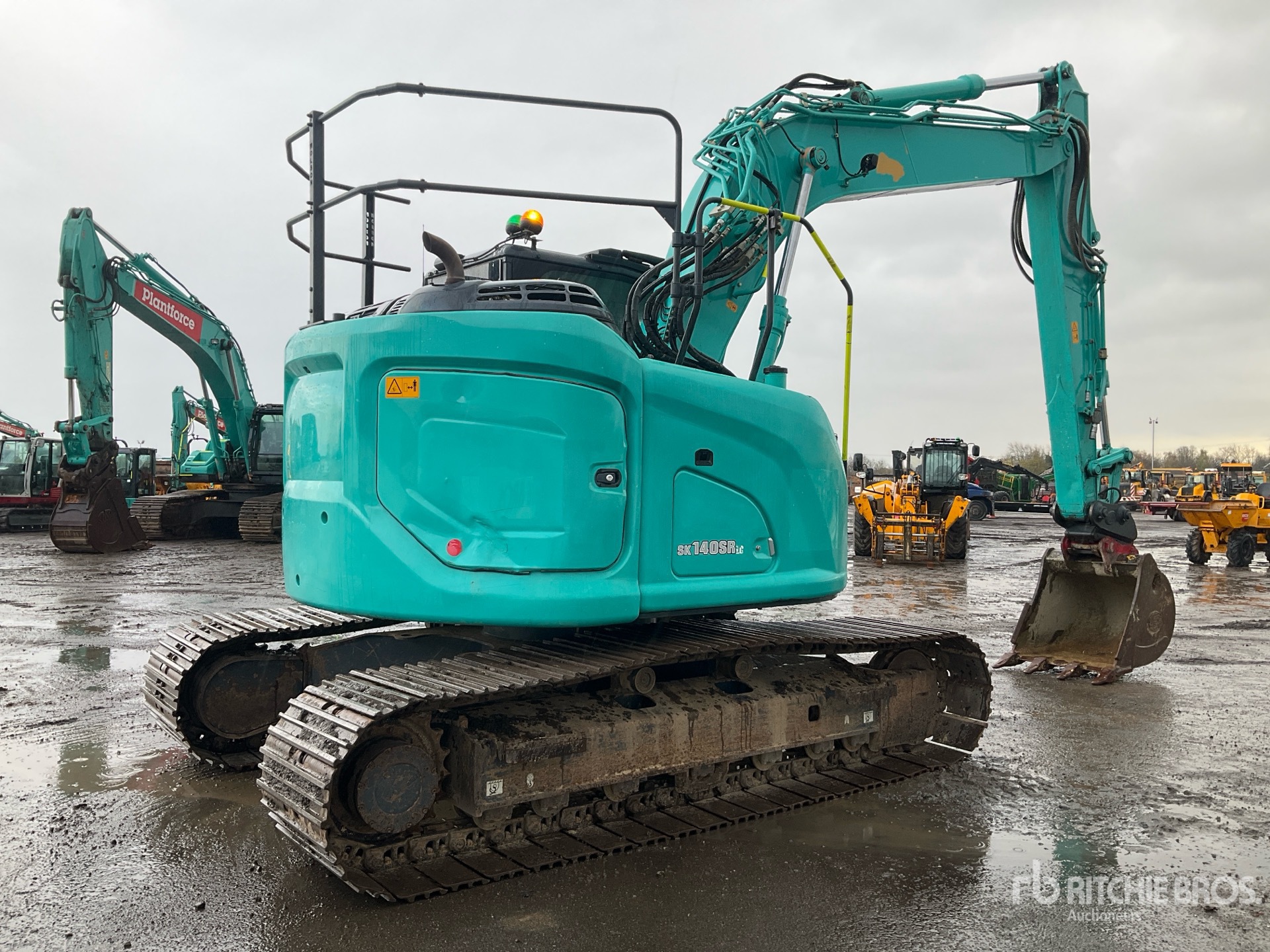 General Appearance with Imagen: esquina trasera derecha