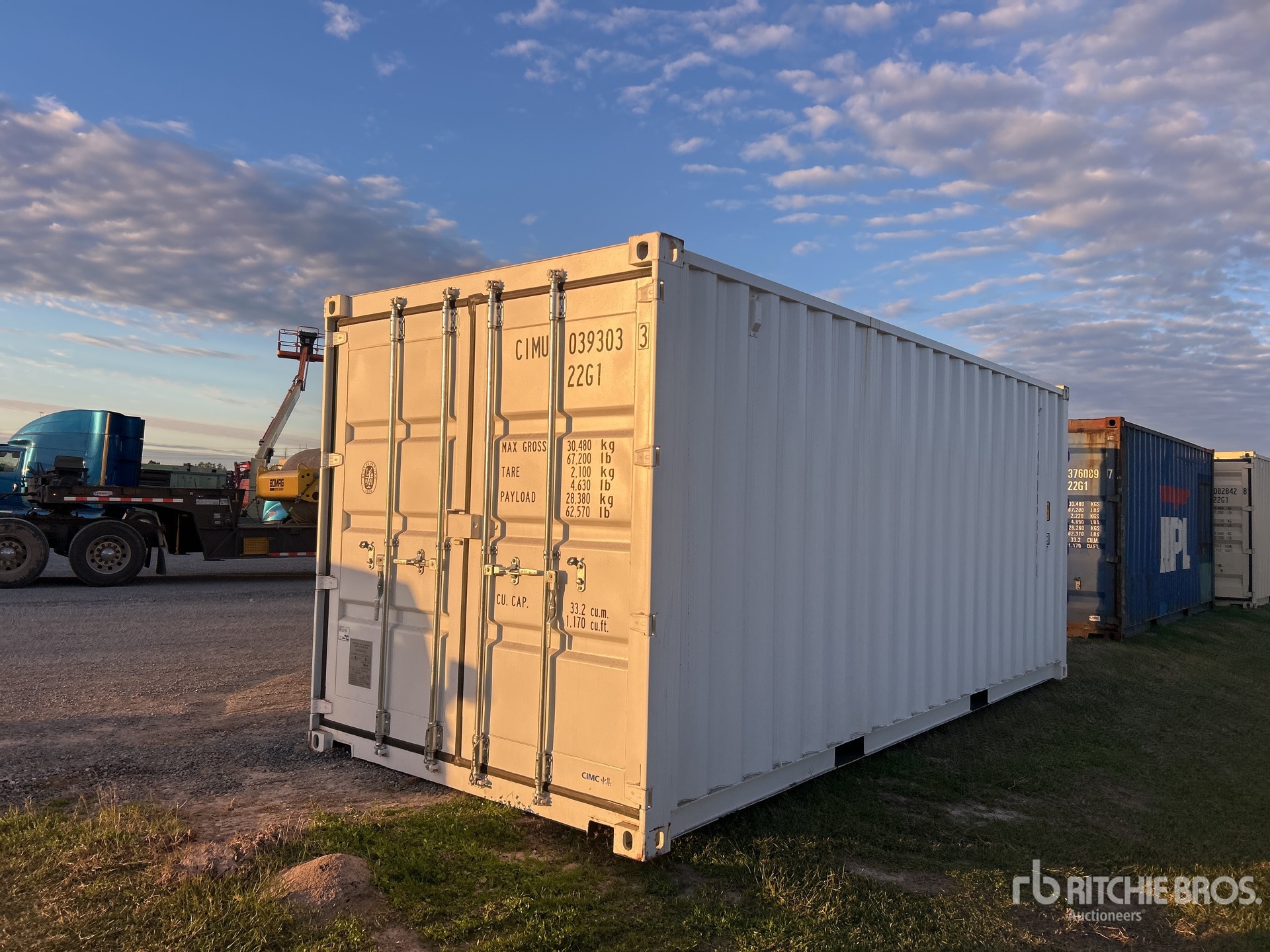 General Appearance with Picture, Right Rear Corner