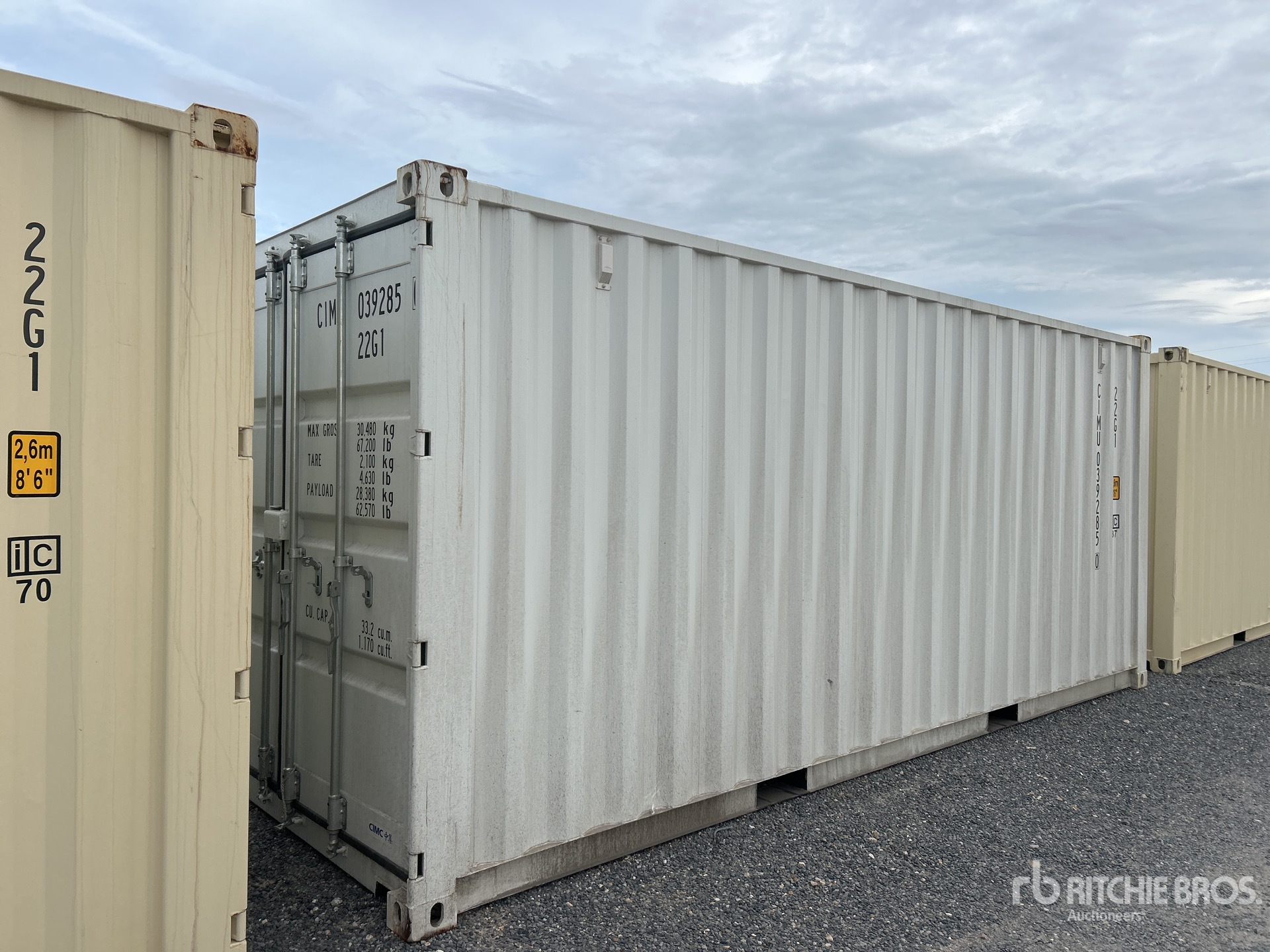 Aspect général with Image, coin arrière droit