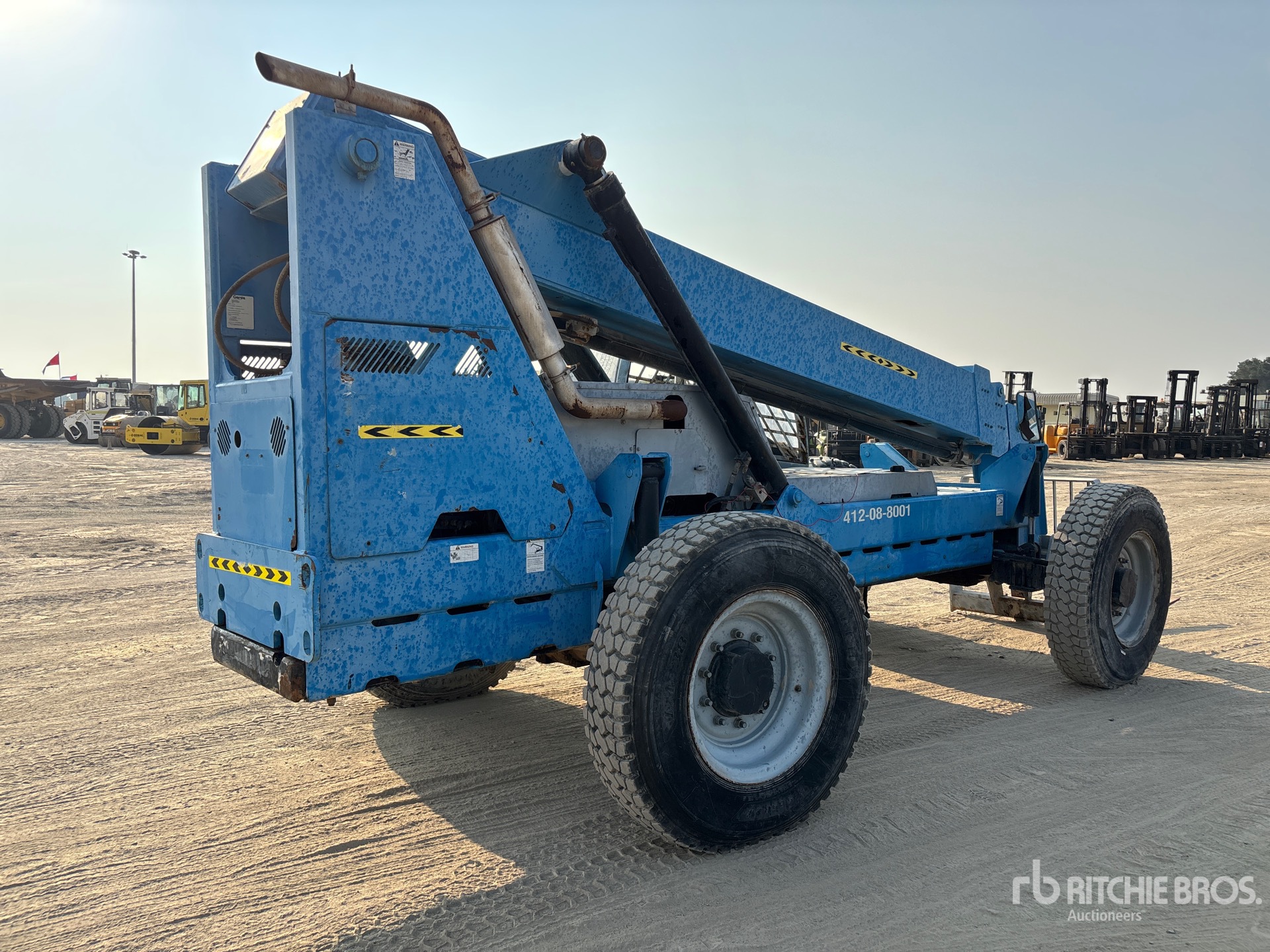 General Appearance with Imagen: esquina trasera derecha