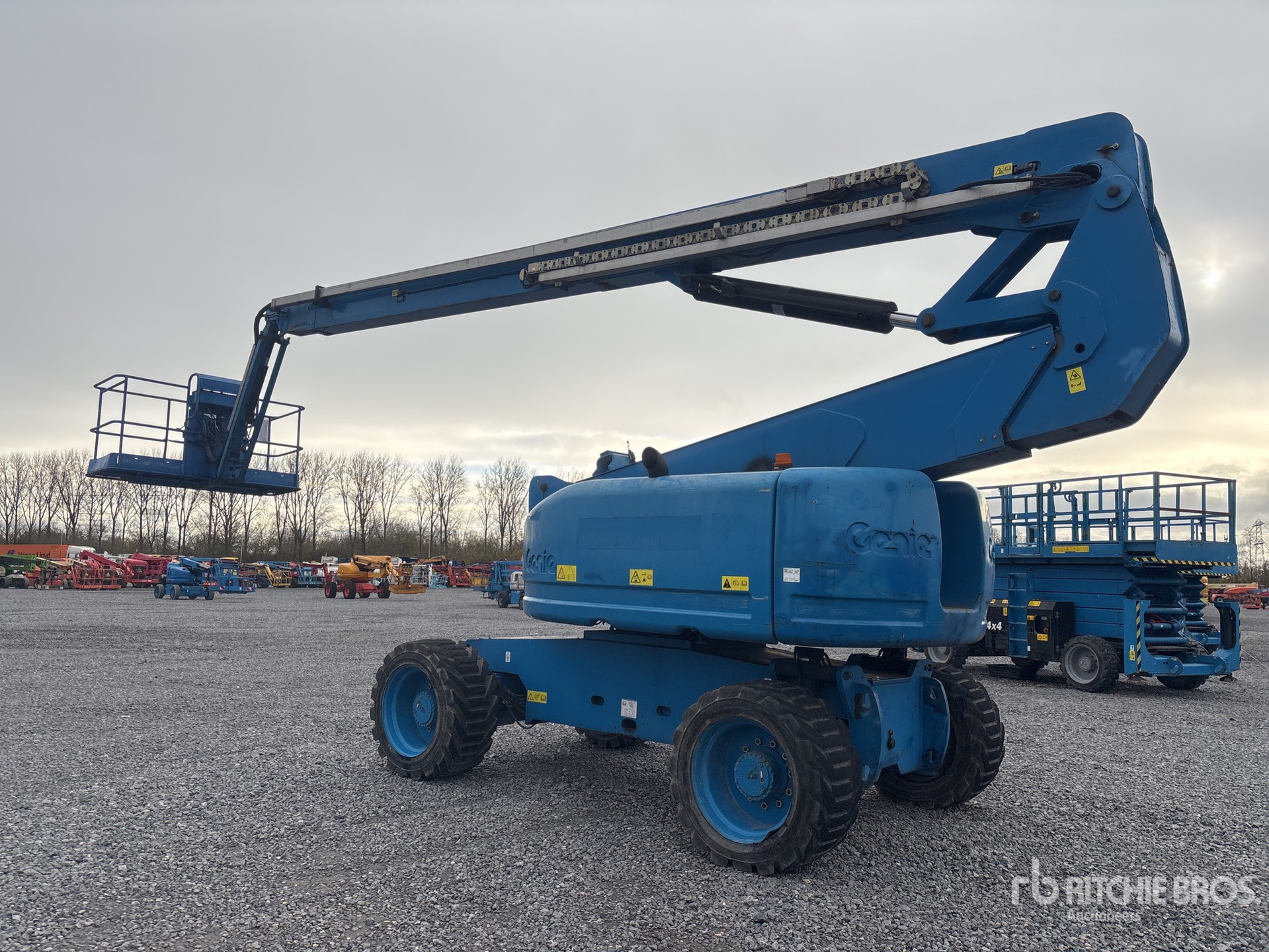 General Appearance with Imagen: esquina delantera derecha