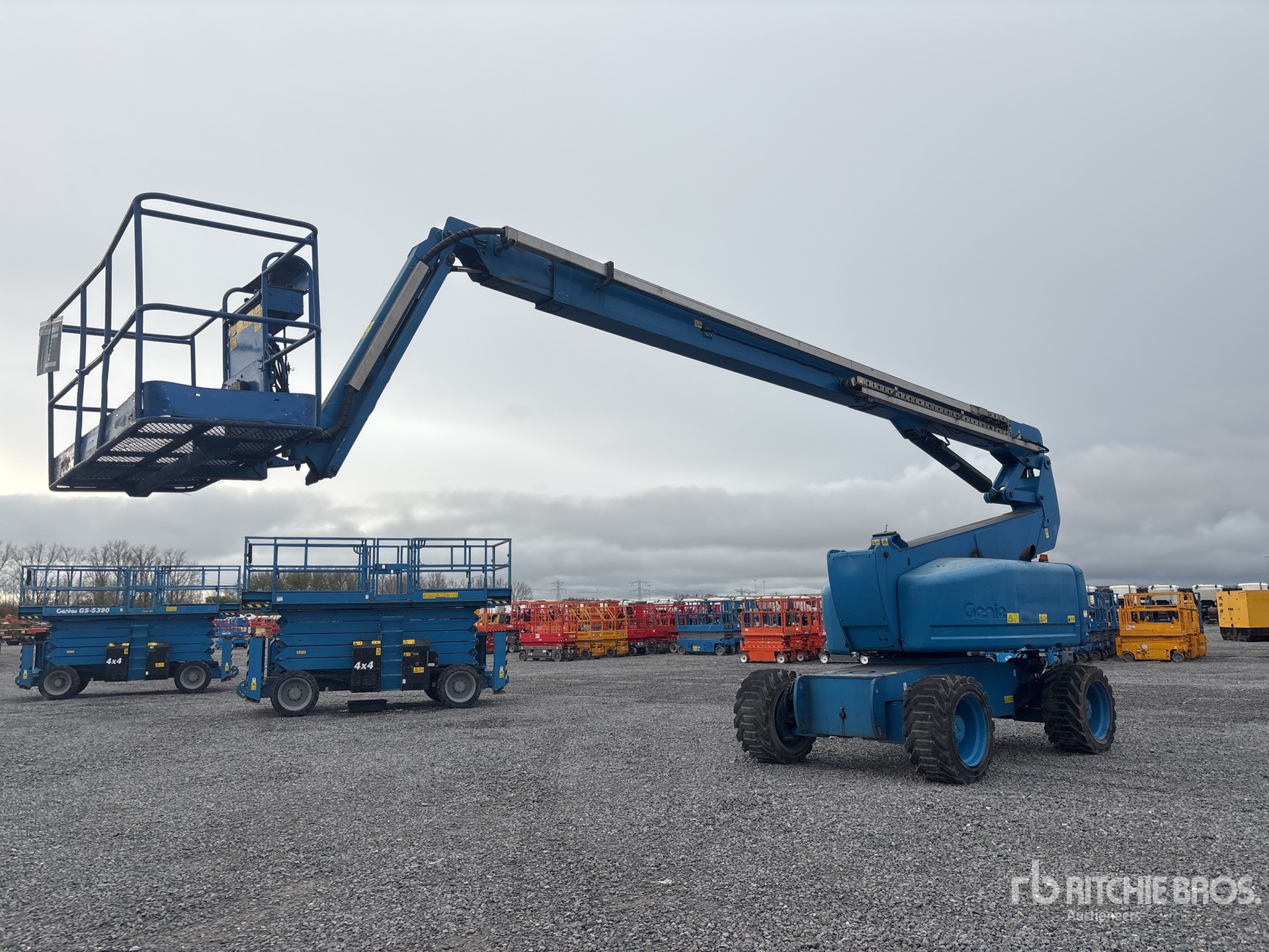 General Appearance with Imagen: esquina trasera derecha