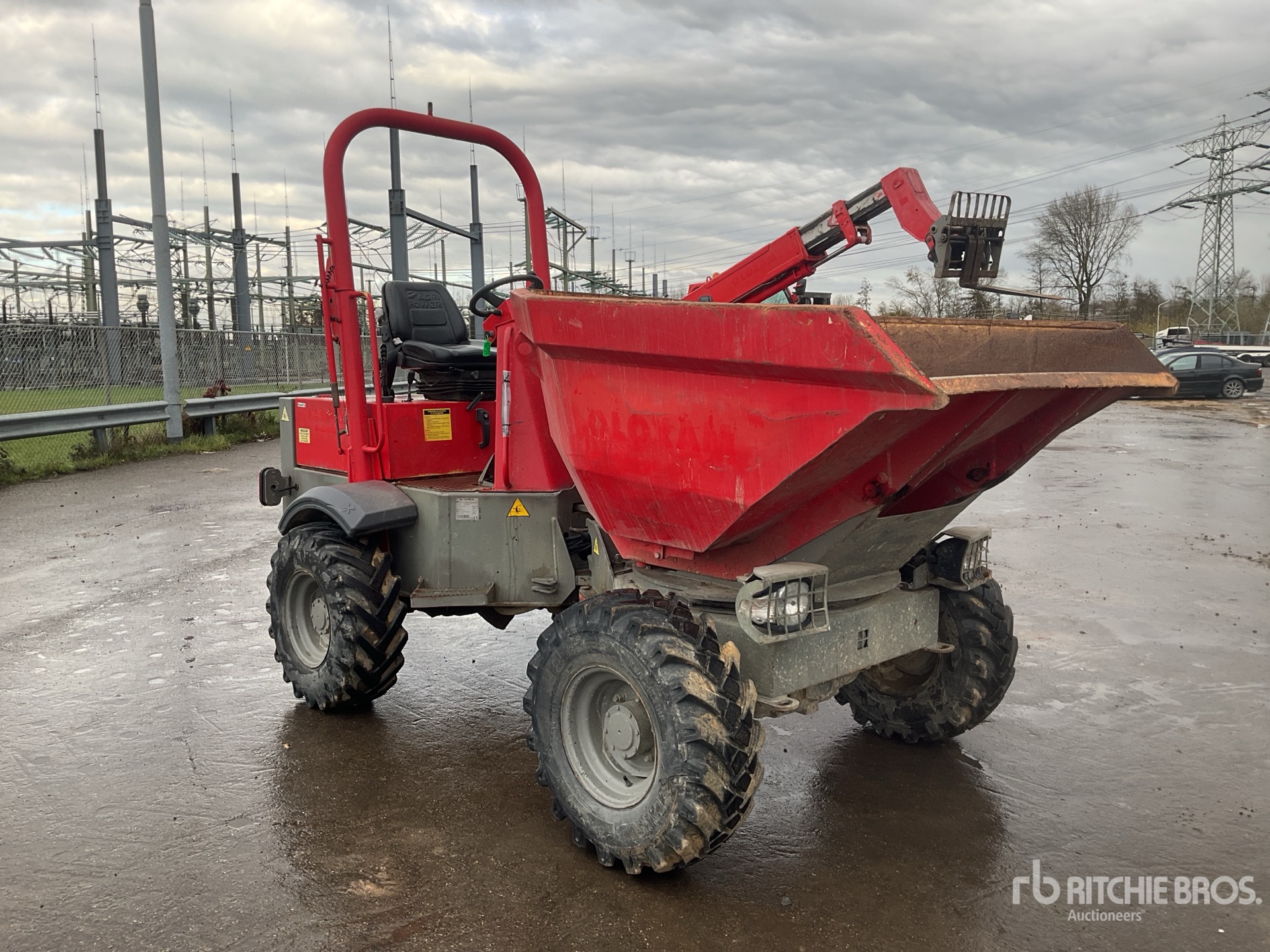 General Appearance with Bild, Ecke vorne rechts