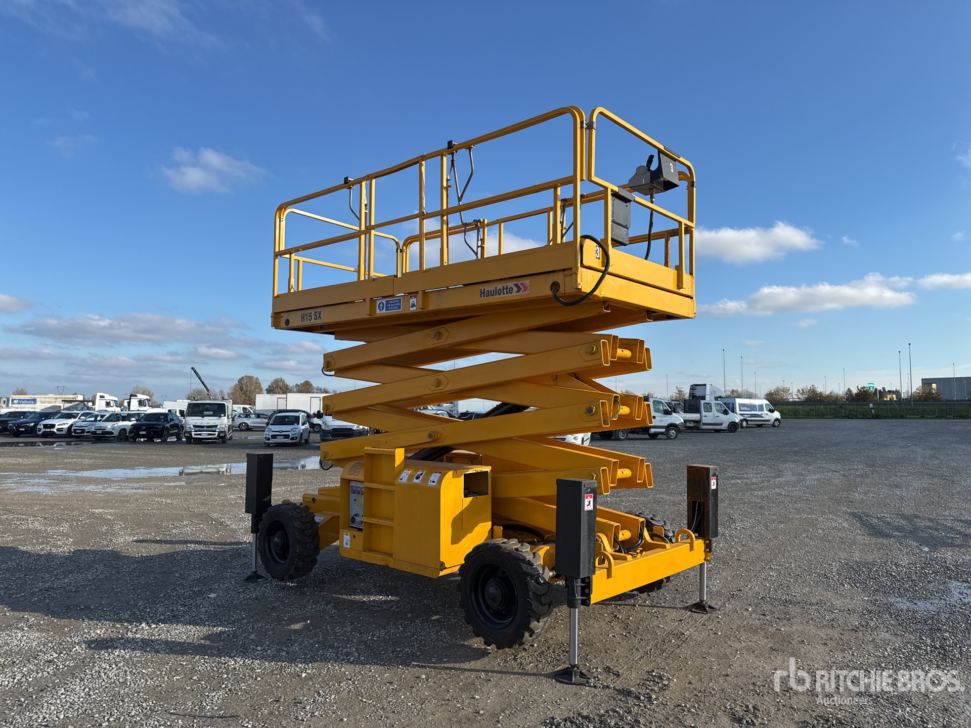 General Appearance with Picture, Right Front Corner