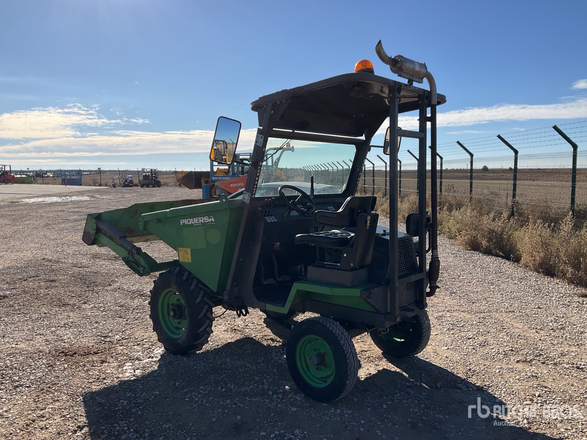 General Appearance with Zdjęcie, lewy dolny róg